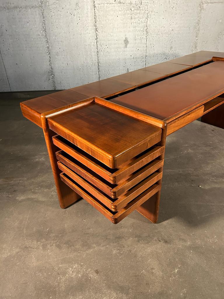 Bureau de direction moderne du milieu du siècle dernier de Fabio Lenci pour Bernini, 1974 3