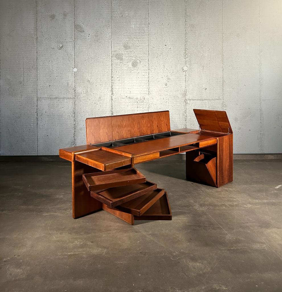 Mid-Century Modern Fabio Lenci Executive Desk for Bernini, 1974 6