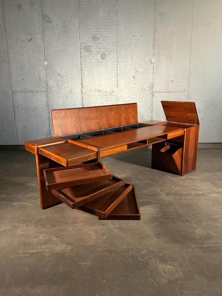 Mid-Century Modern Bureau de direction moderne du milieu du siècle dernier de Fabio Lenci pour Bernini, 1974