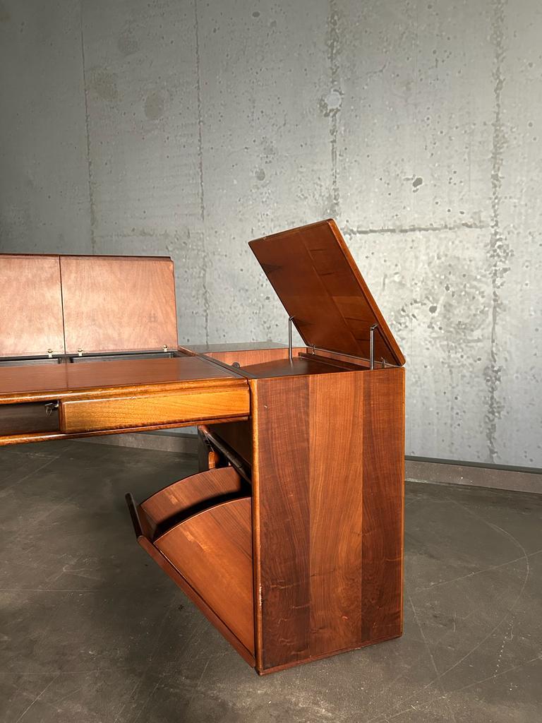 Mid-Century Modern Fabio Lenci Executive Desk for Bernini, 1974 1