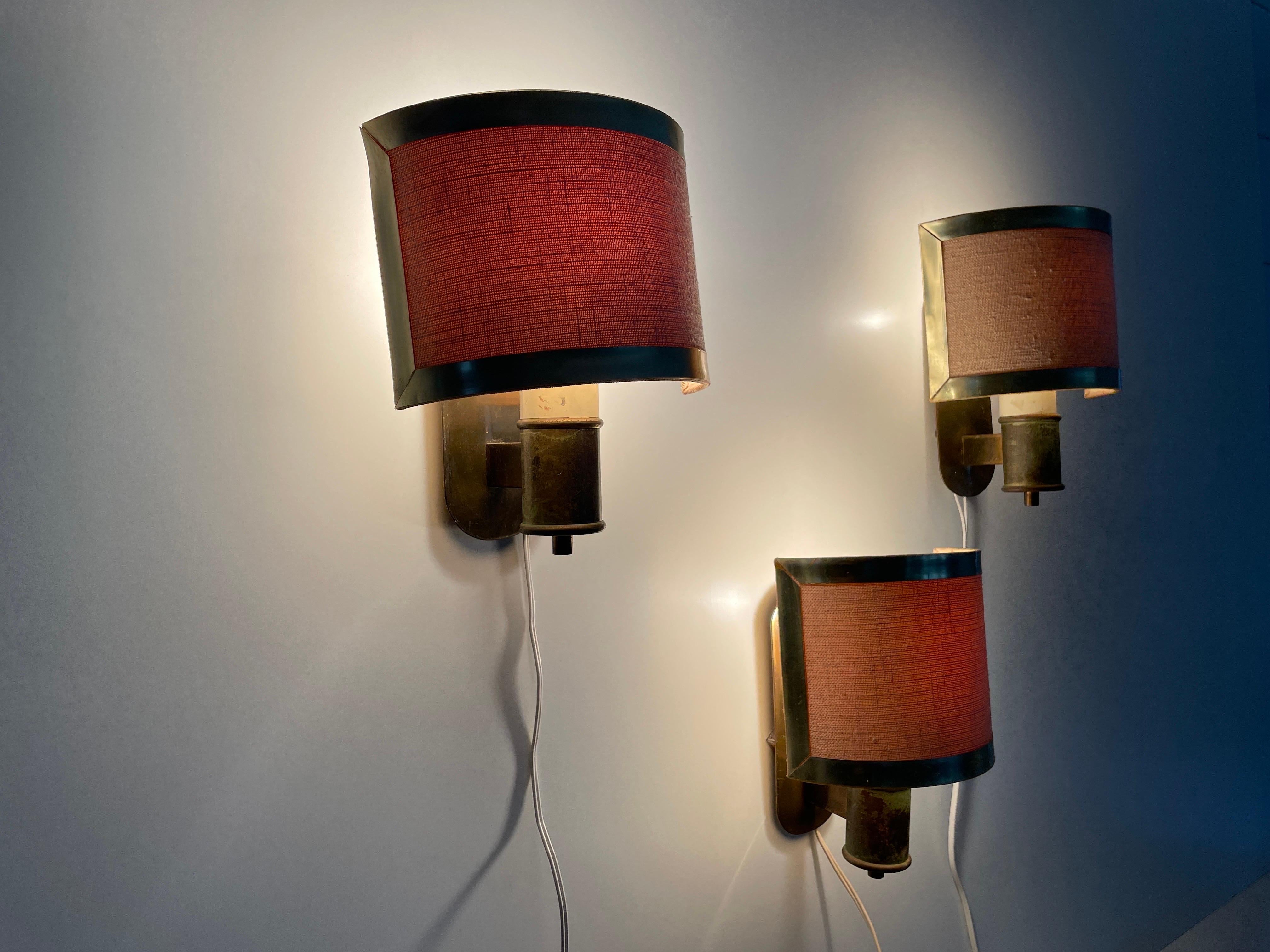 Mid-century Modern Fabric and Brass Set of 3 Sconces, 1960s, Italy For Sale 7