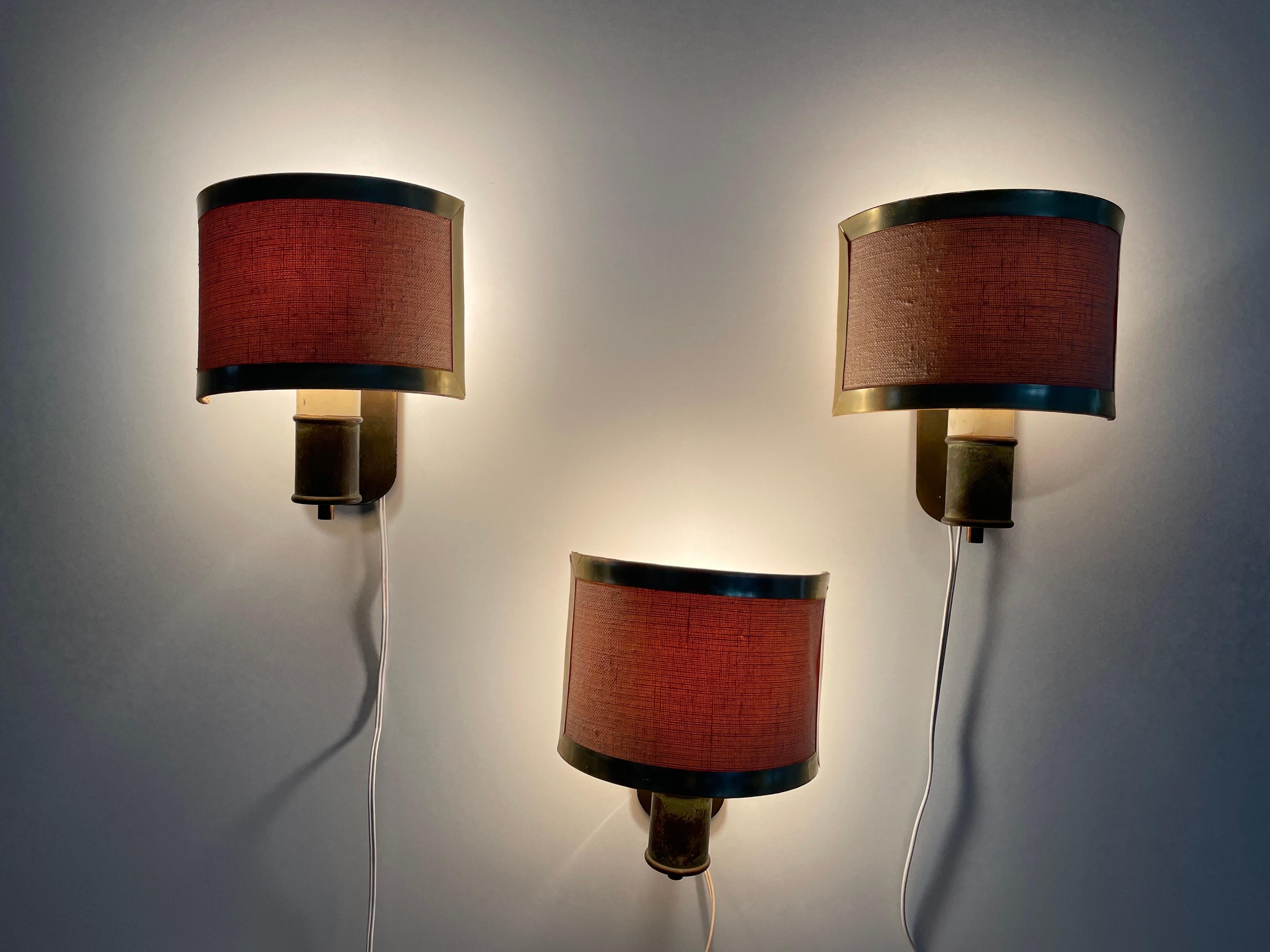 Mid-century Modern Fabric and Brass Set of 3 Sconces, 1960s, Italy For Sale 3