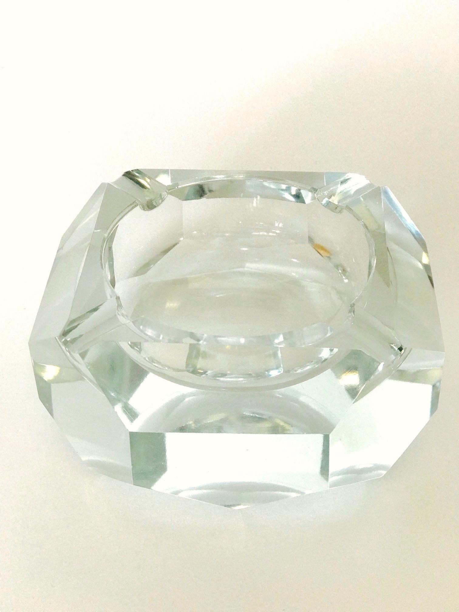 French Mid-Century Modern Faceted Crystal Ashtray, France, 1960s