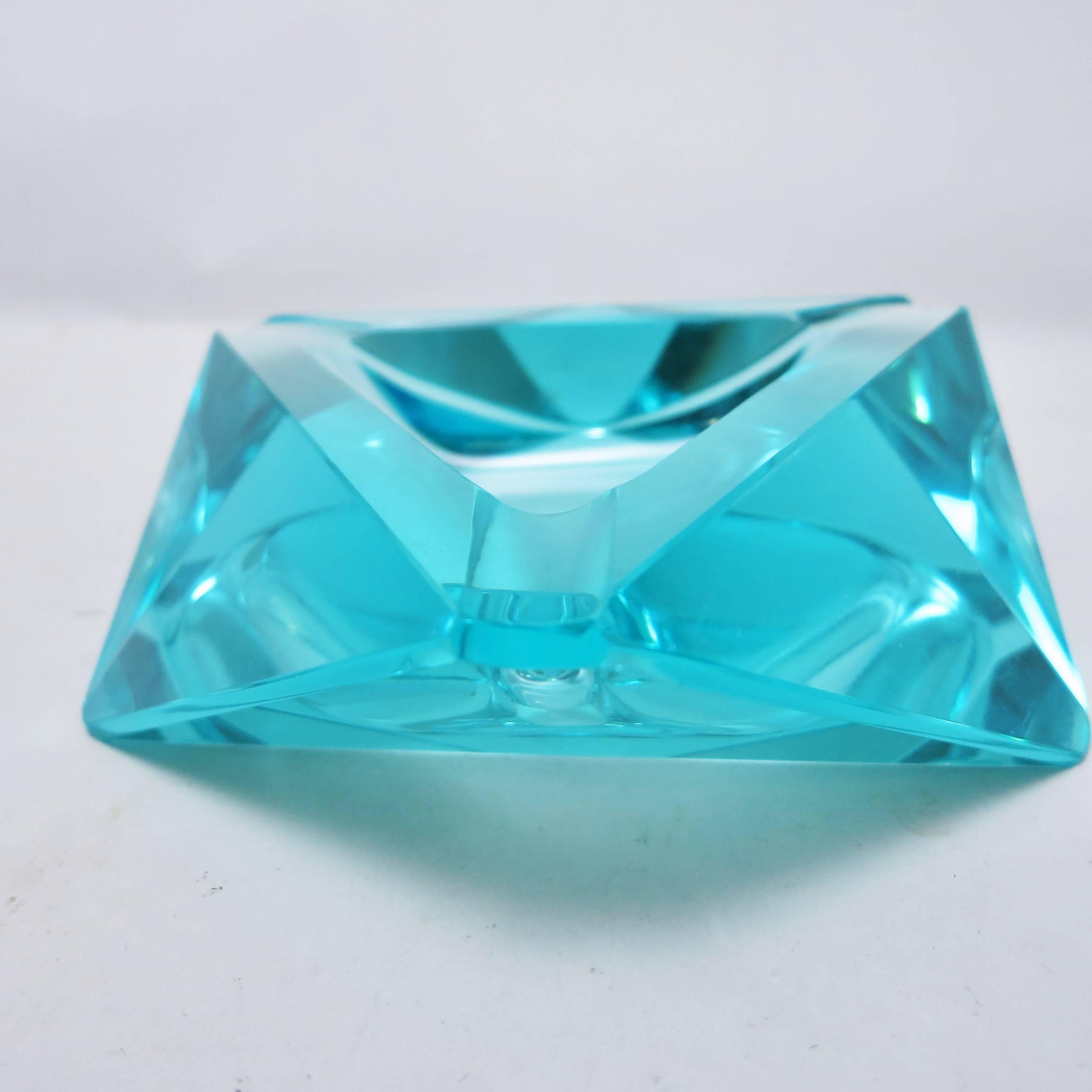 Mid-Century Modern prismatic faceted glass ashtray attributed to Fontana Arte, 1960.