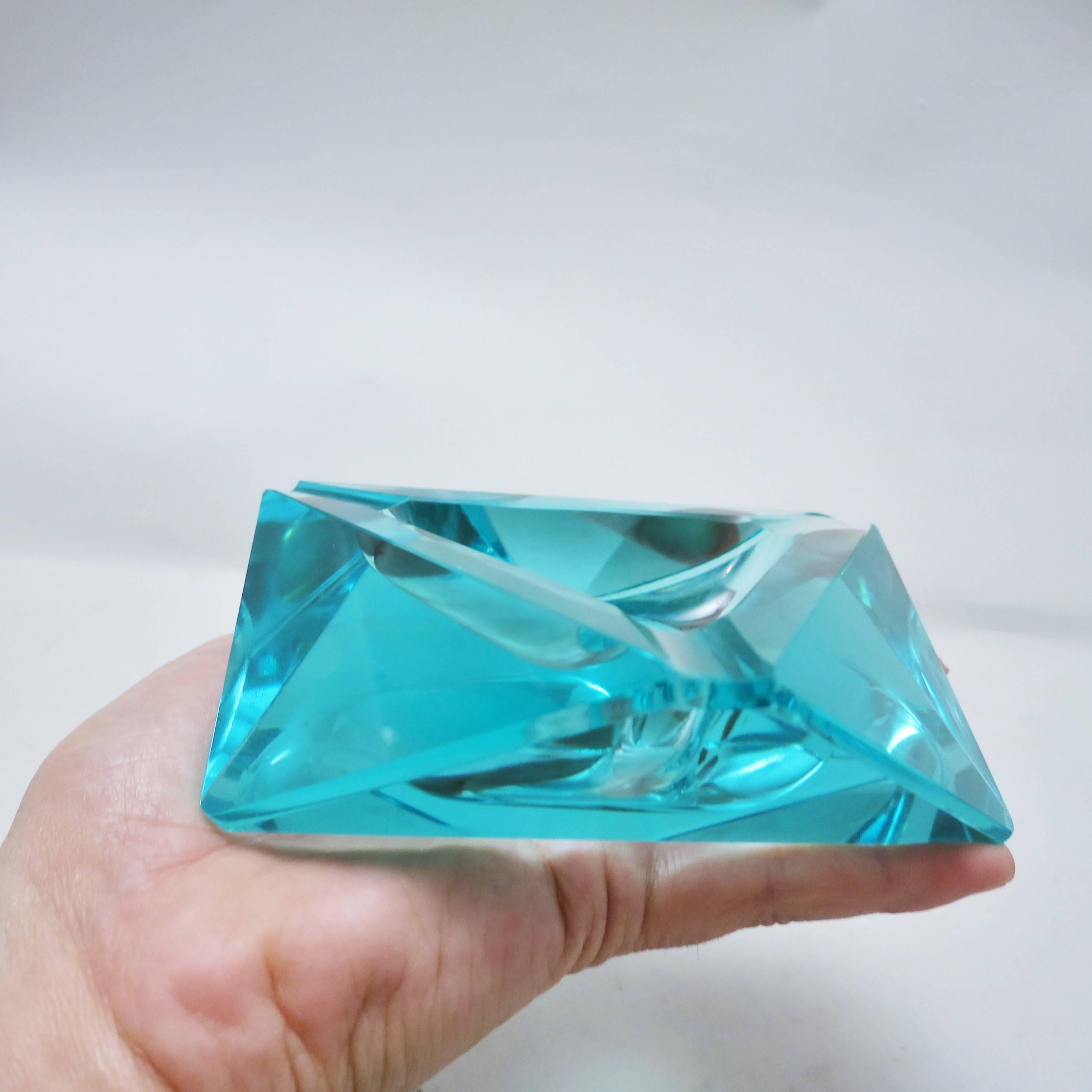 Mid-Century Modern Faceted Prismatic Ashtray by Fontana Arte In Good Condition In Paris, FR