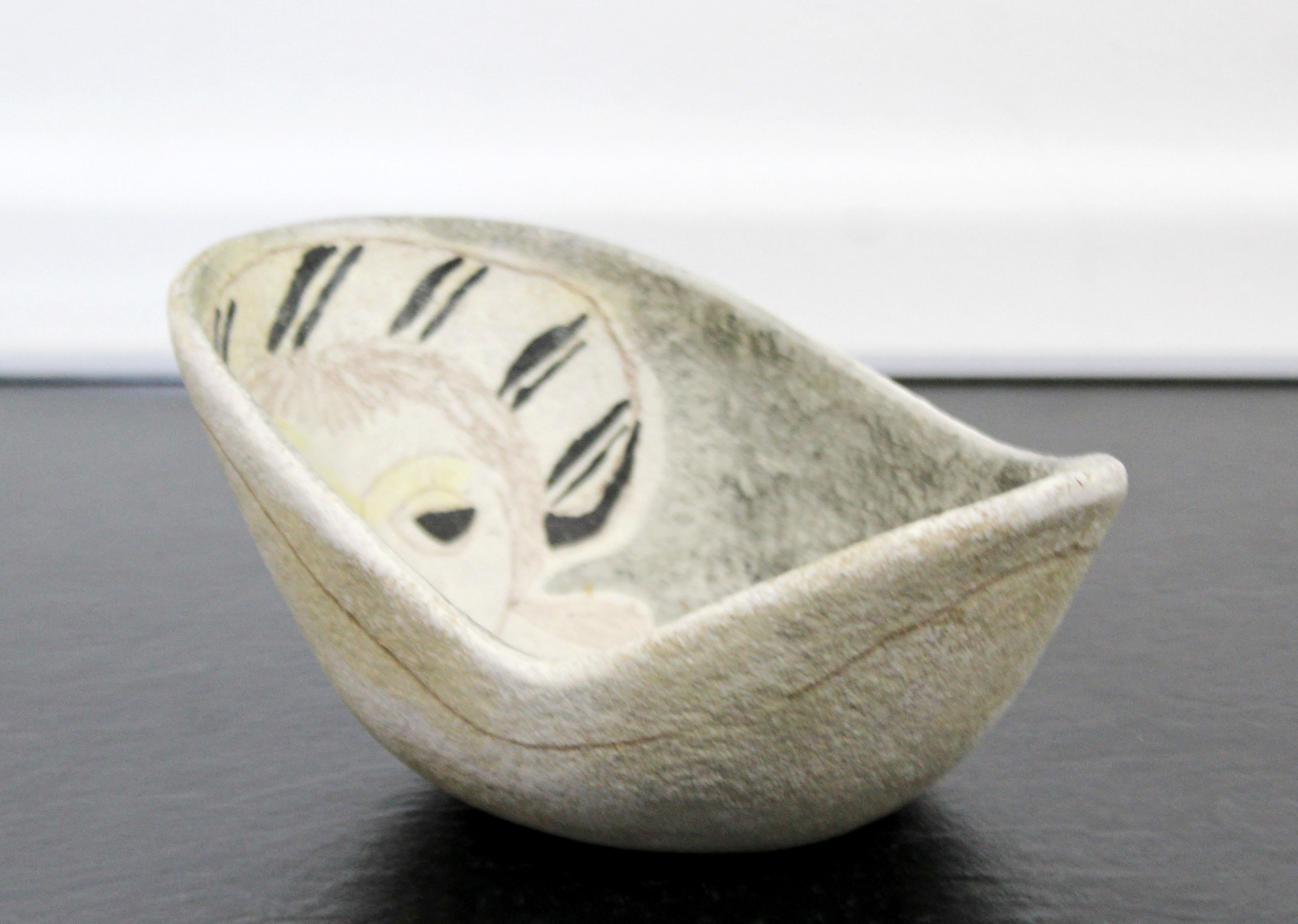 Mid-Century Modern Fantoni Raymor Signed Ceramic Art Bowl Made in Italy 1960s im Zustand „Gut“ in Keego Harbor, MI