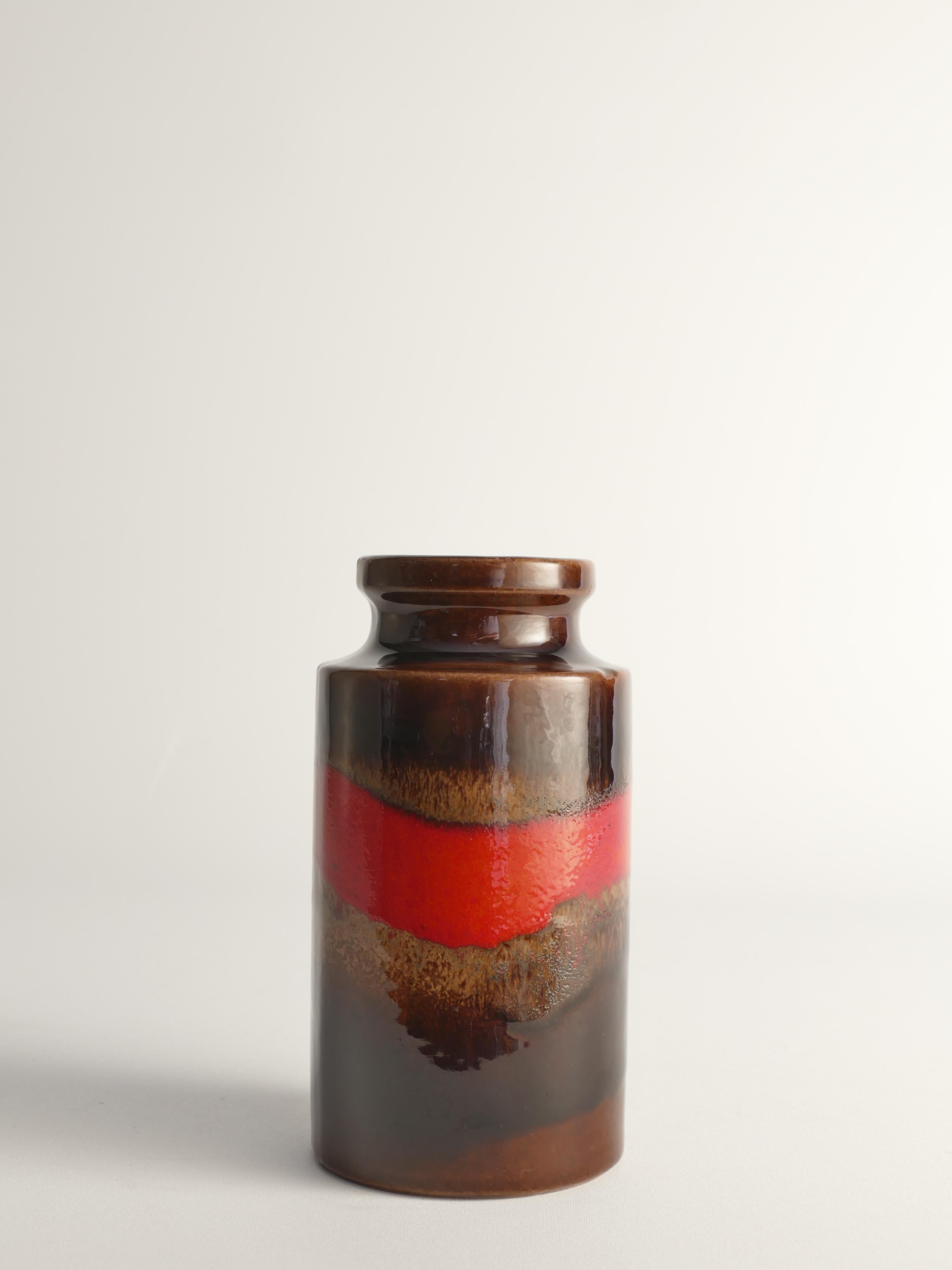 Tedesco Vaso in gres Fat Lava Red and Brown di Scheurich, W. Brown, Germania, metà del secolo scorso. in vendita