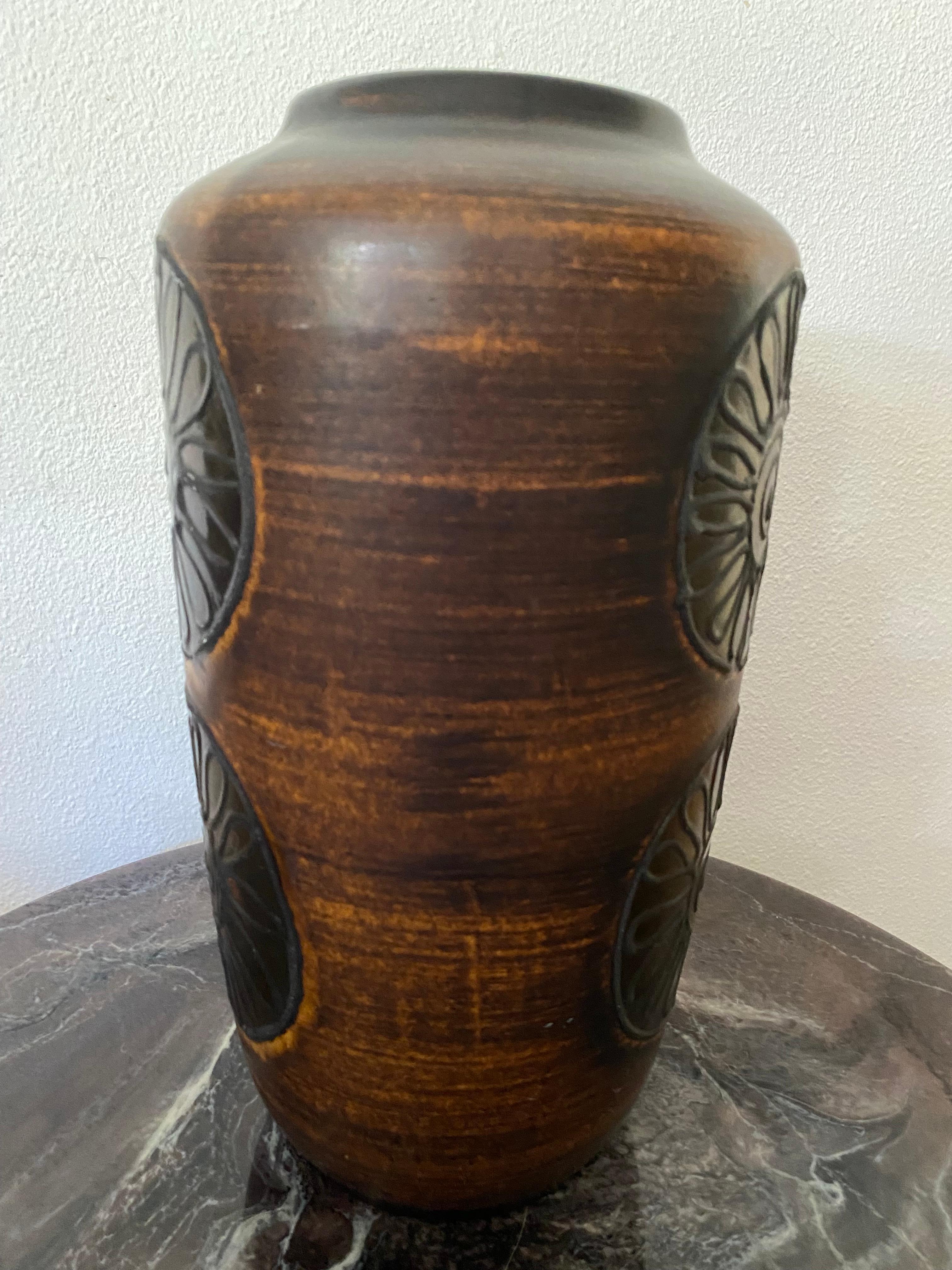 Allemand Vase en lave grasse moderne du milieu du siècle dernier (décoration rare) de Scheurich Keramik en vente