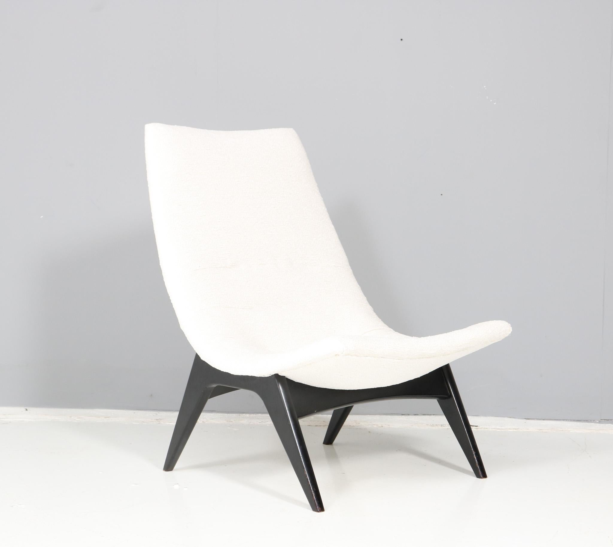 Lacquered Mid-Century Modern Fatölj Nr. 755 Lounge Chair by Svante Skogh for Olof Persons For Sale