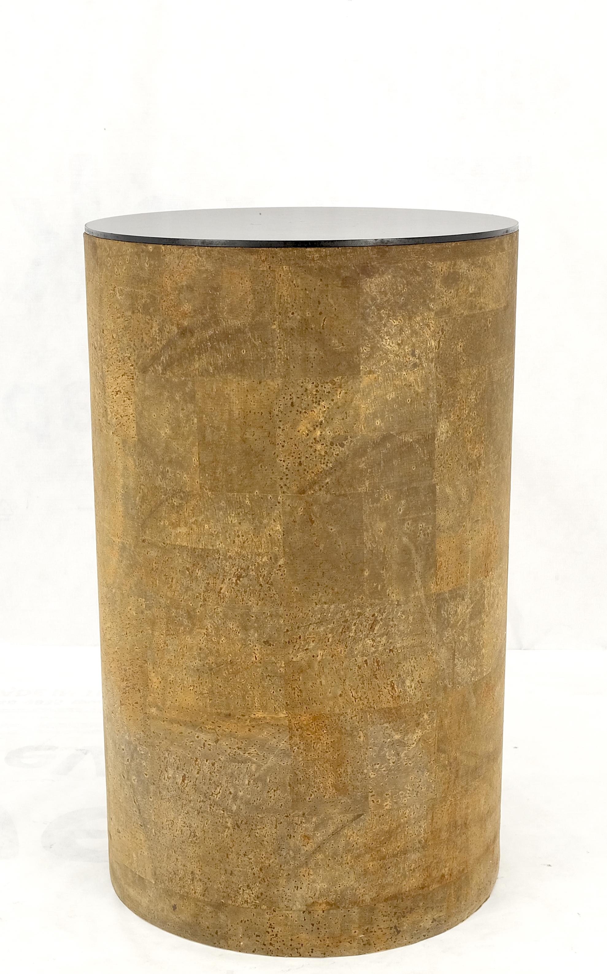 Stratifié Grand piédestal rond à cylindre noir en faux bambou mi-siècle moderne de 76 cm  en vente