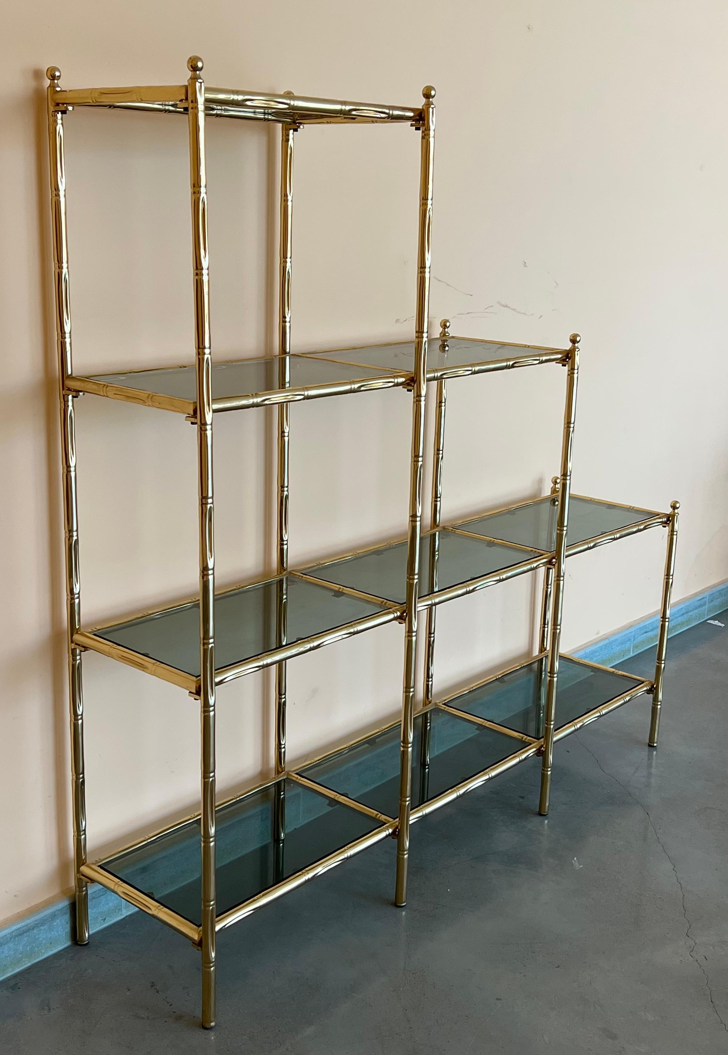 Mid-Century Modern Faux Bamboo Brass Etagere with Stair Form and Smoked Glass For Sale 1