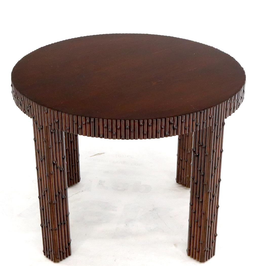 20th Century Mid-Century Modern Faux Bamboo Round Side Occasional Table For Sale