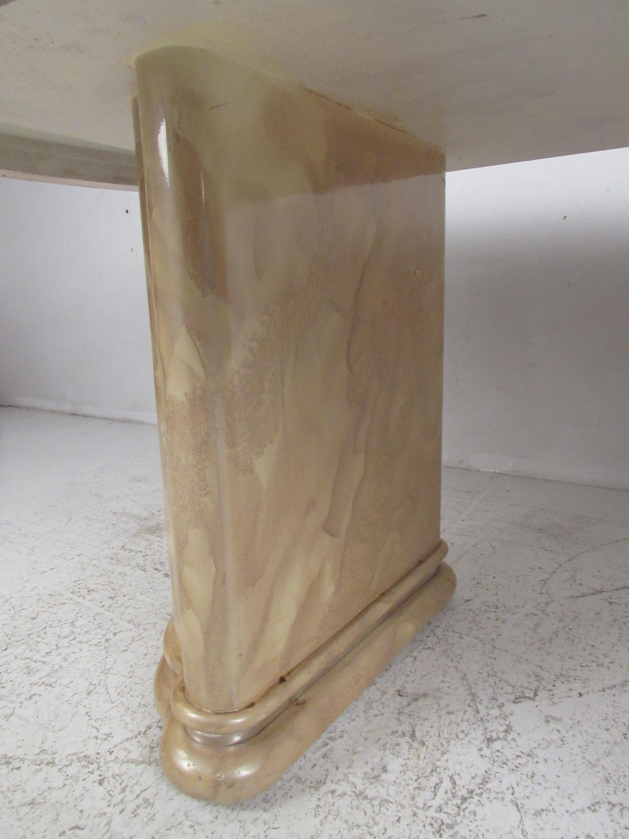 Mid-Century Modern Faux Marble Dining Table For Sale 2