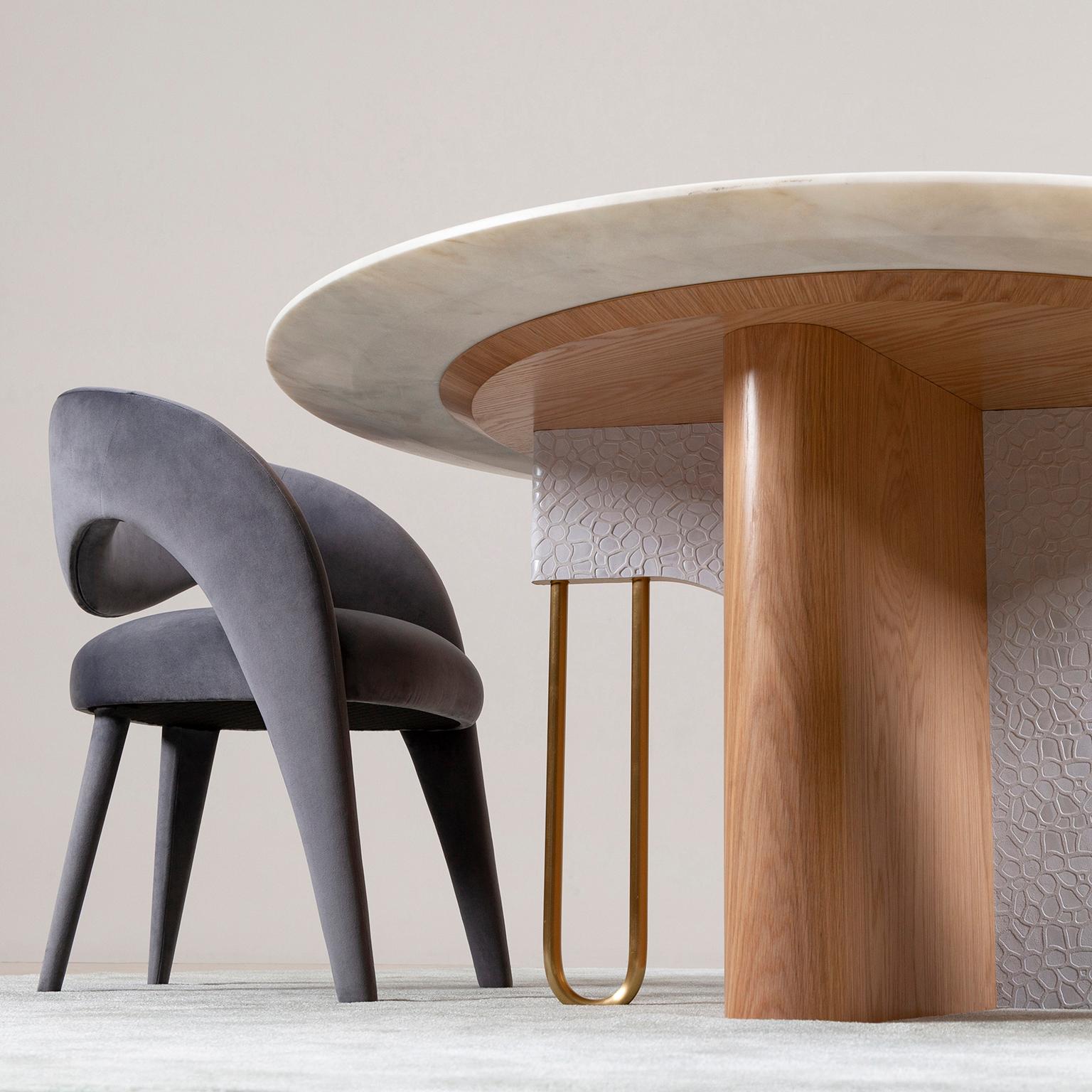 Table de salle à manger Ferreirinha moderne du milieu du siècle, Oak Oak, Brass, Handmade by Greenapple en vente 3