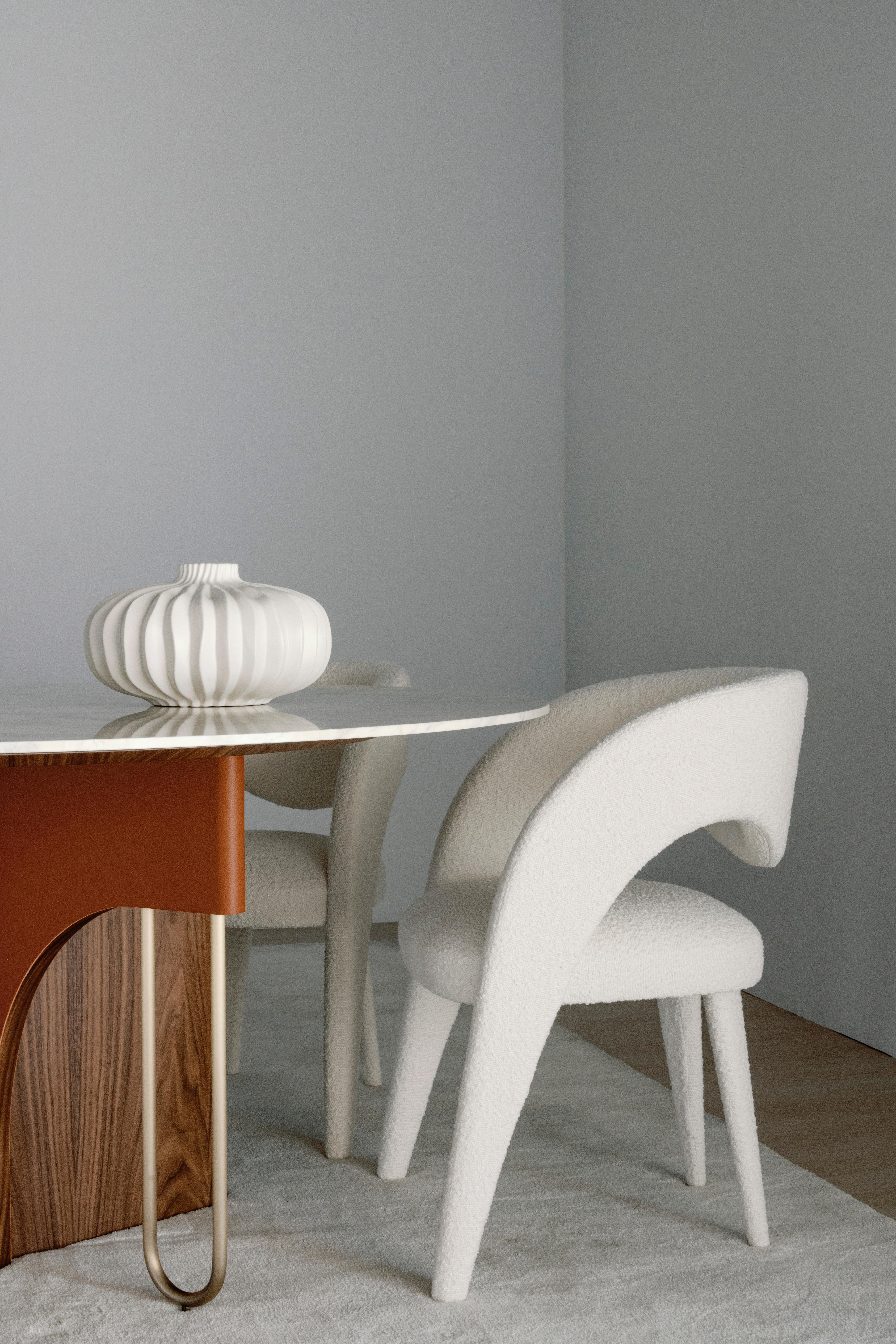 Mesa de comedor Ferreirinha moderna de mediados de siglo, roble, latón, hecha a mano por Greenapple en venta 6