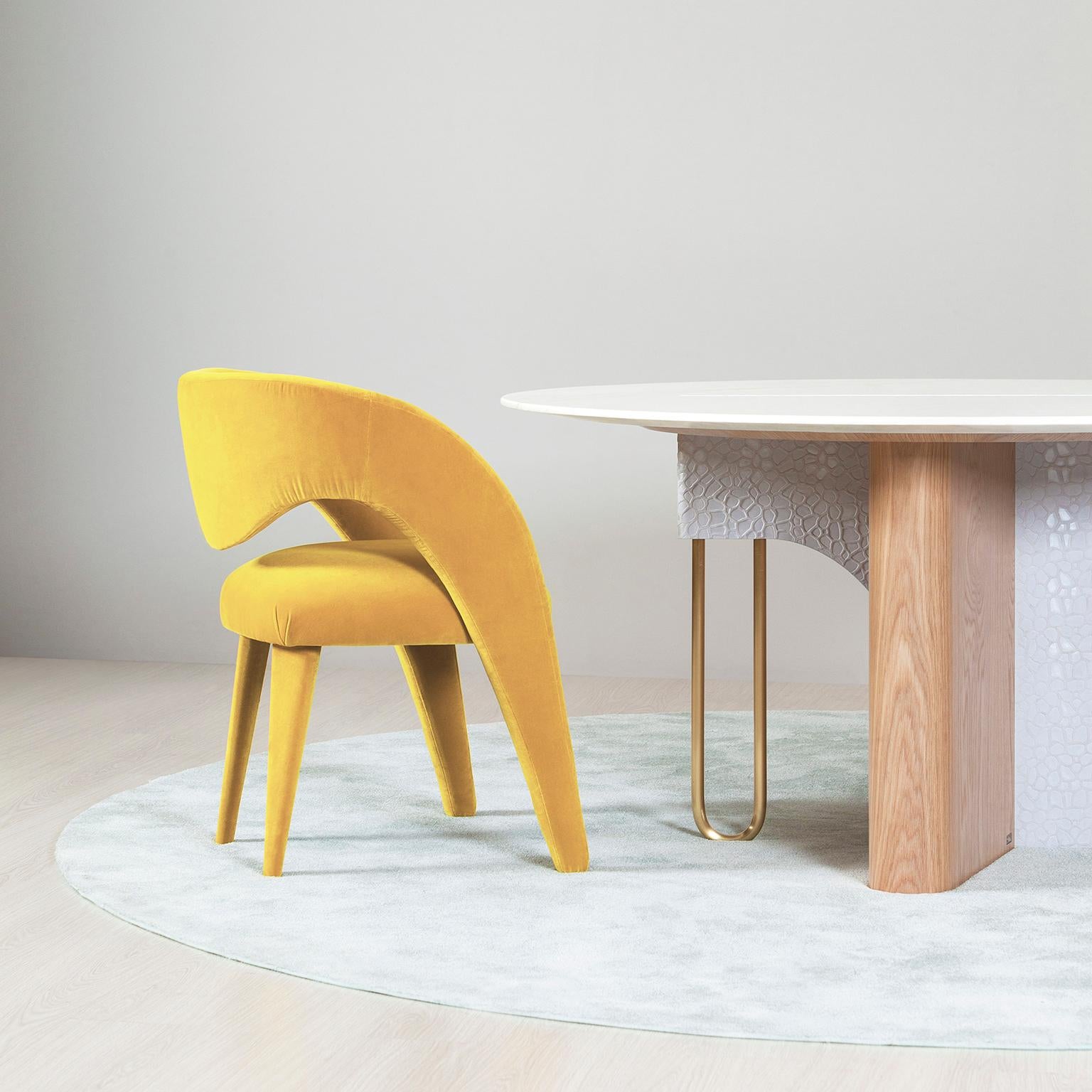 Table de salle à manger Ferreirinha moderne du milieu du siècle, Oak Oak, Brass, Handmade by Greenapple en vente 1