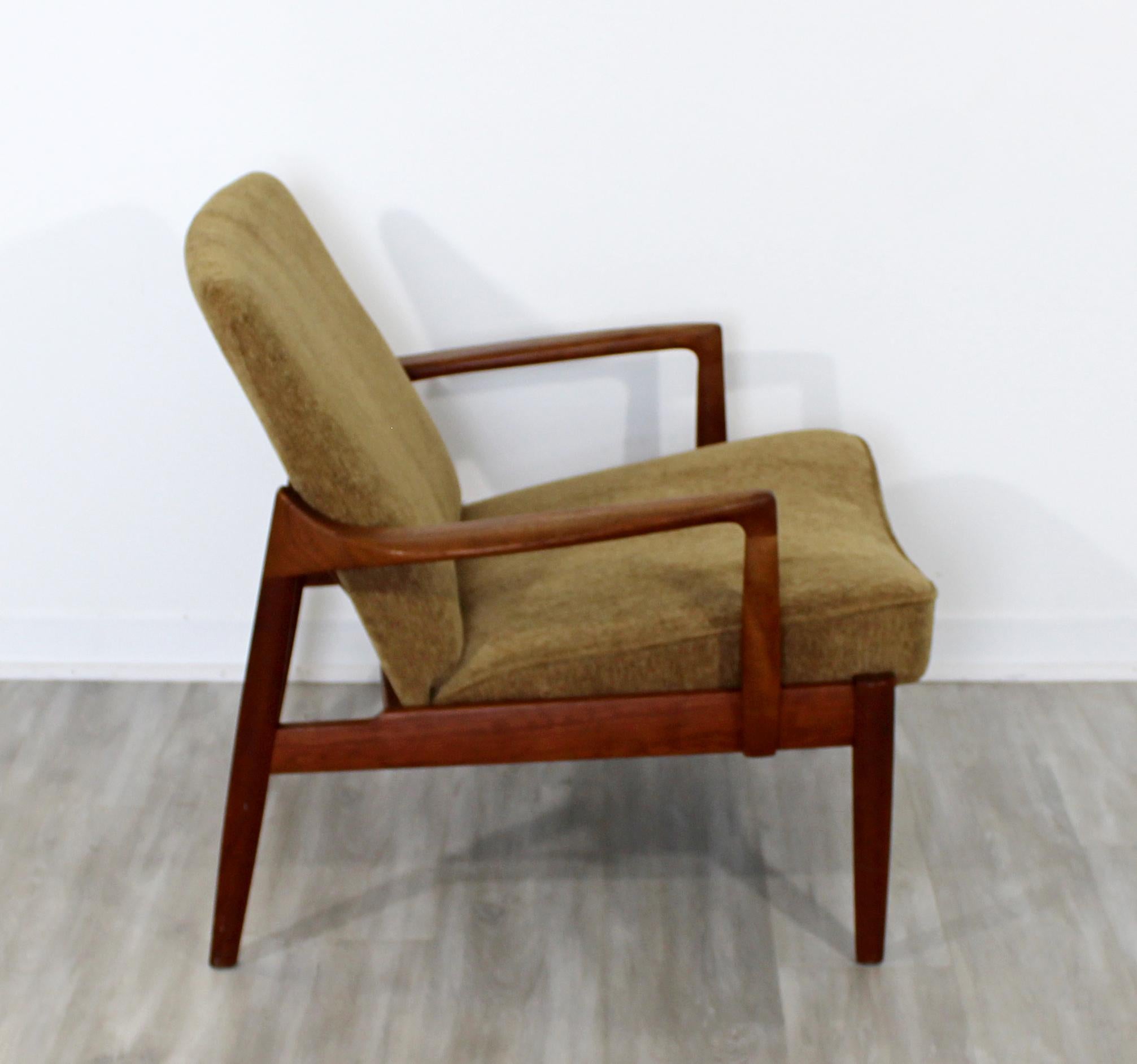 Mid-20th Century Mid Century Modern Danish 135 Teak Lounge Chair by Tove & Edvard Kindt-Larsen