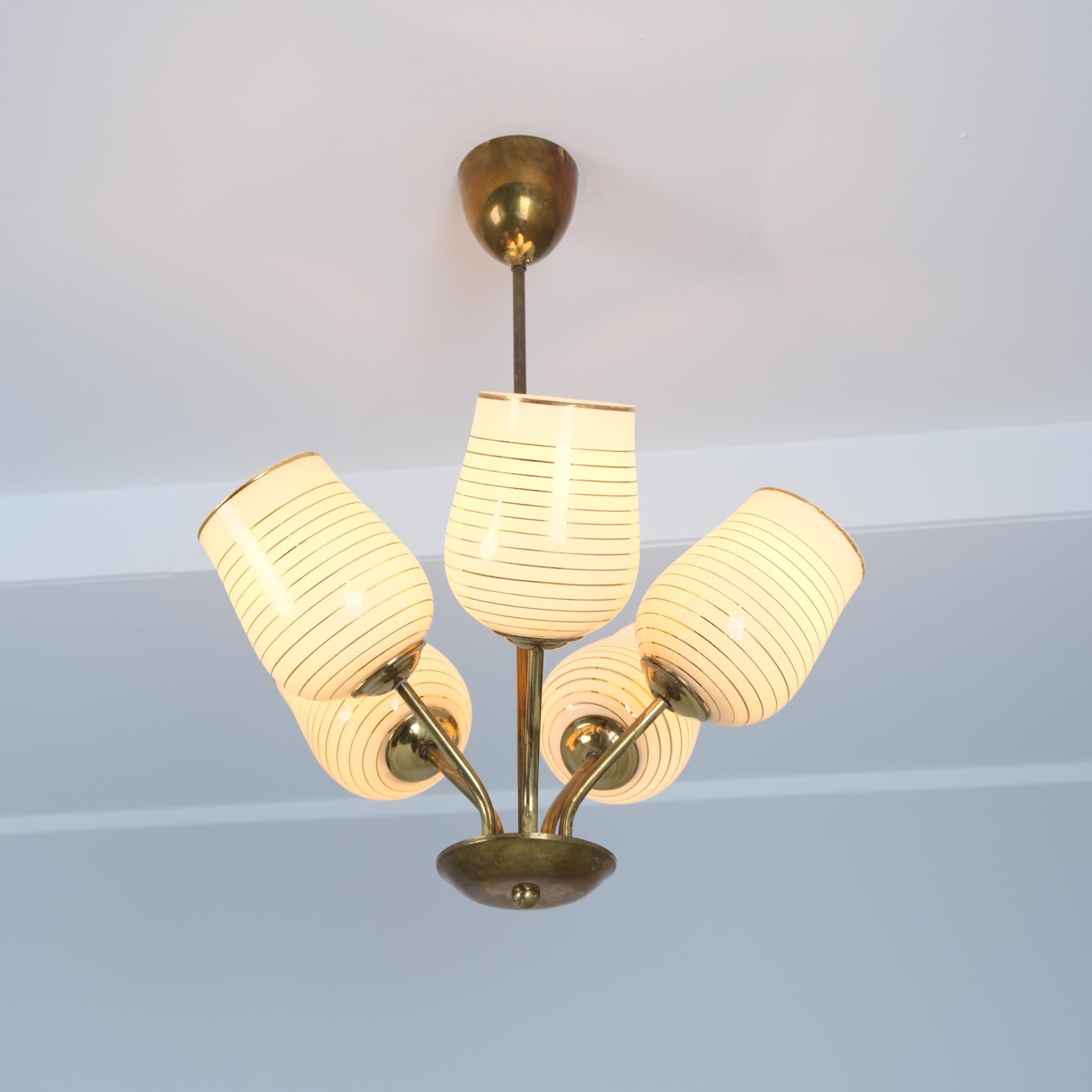 Mid-Century Modern Finnish Design Lamp in Brass and Hand Painted Glass, 1950s In Good Condition For Sale In Helsinki, FI