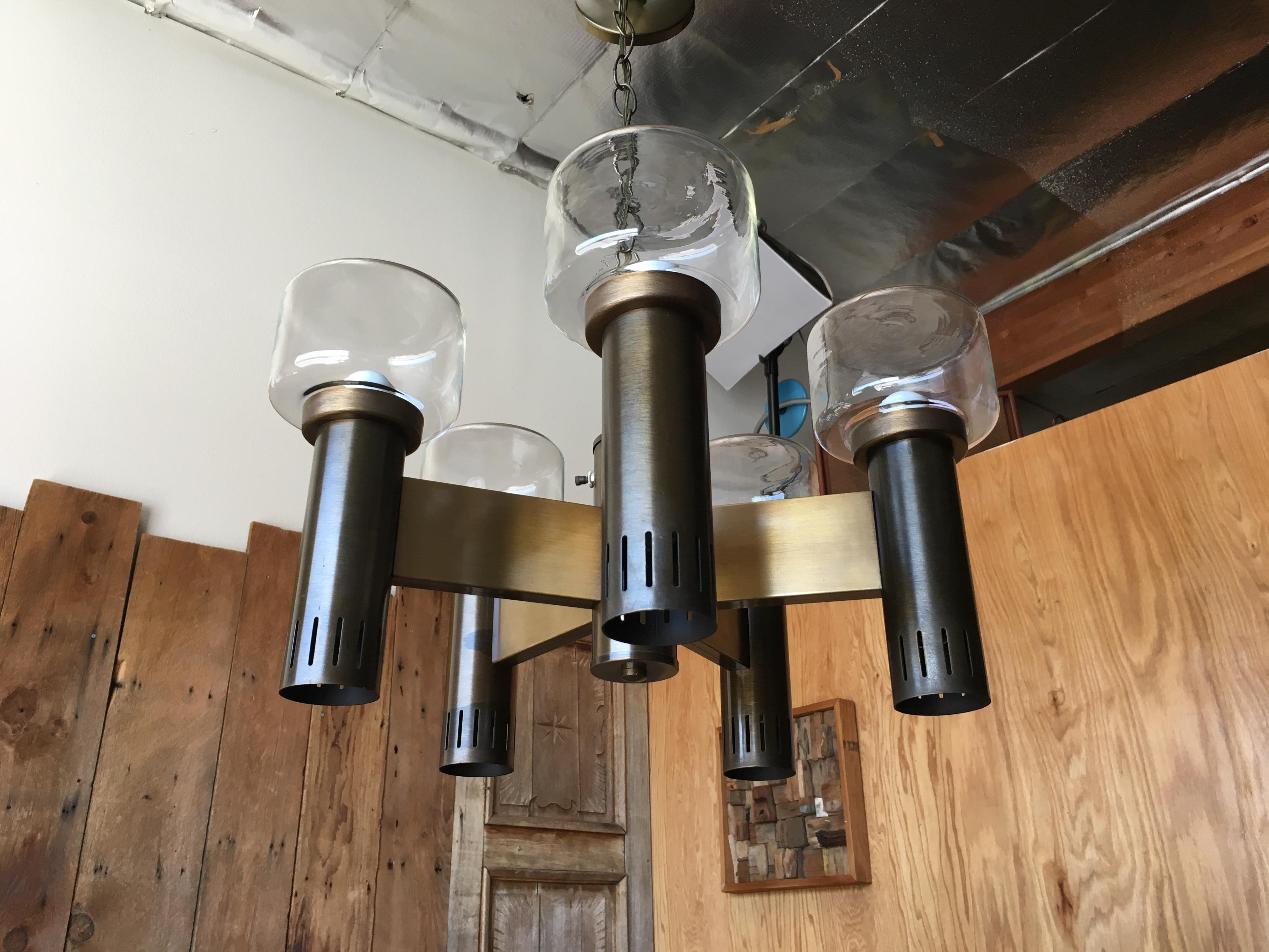 Mid-Century Modern Five-Arm Chandelier 4