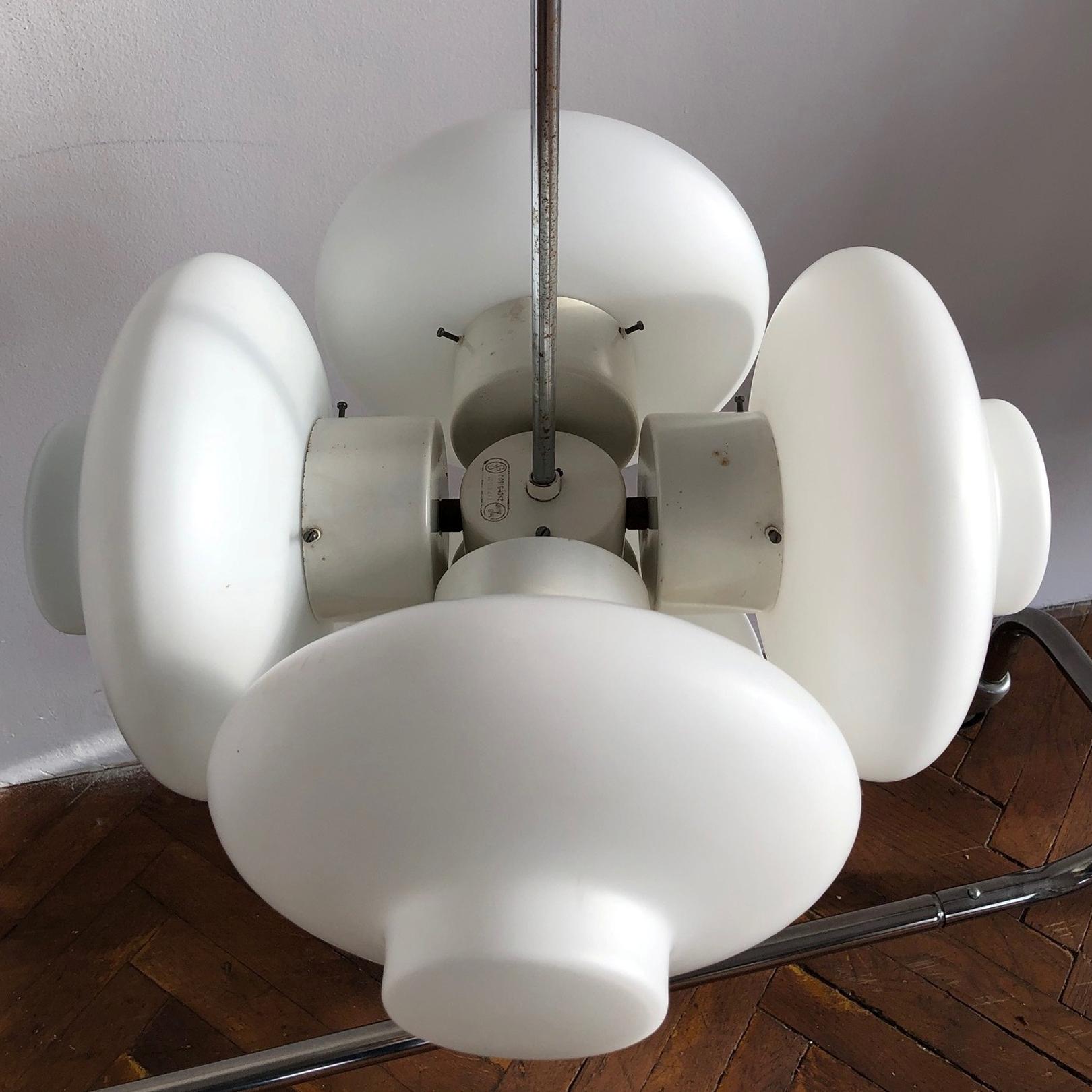 Mid-Century Modern Five Milk Glass Shade Chandelier, 1960s In Good Condition For Sale In BUDAPEST, HU