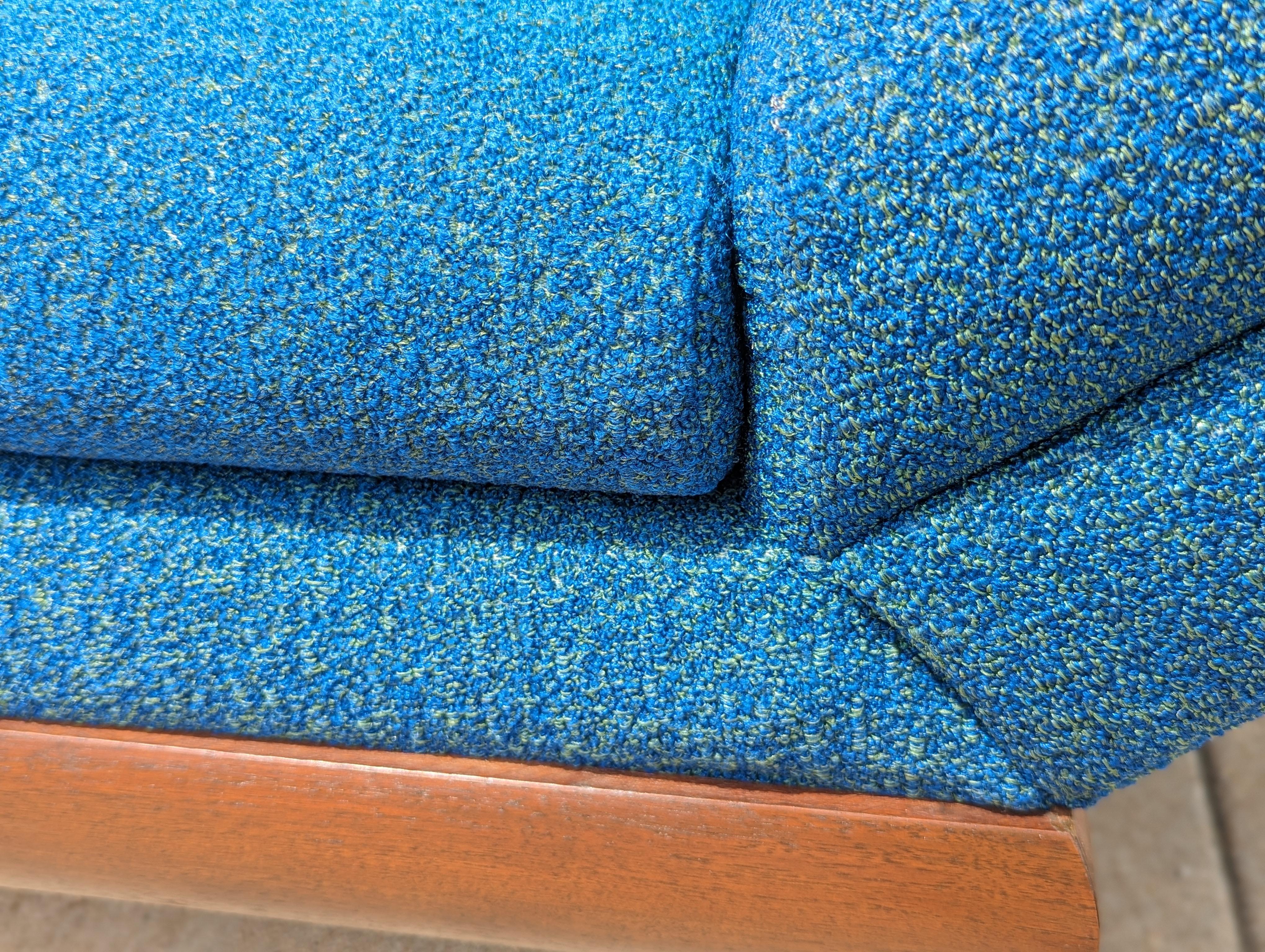Flexsteel Thunderbird Sofa, Moderne der Mitte des Jahrhunderts  im Angebot 2