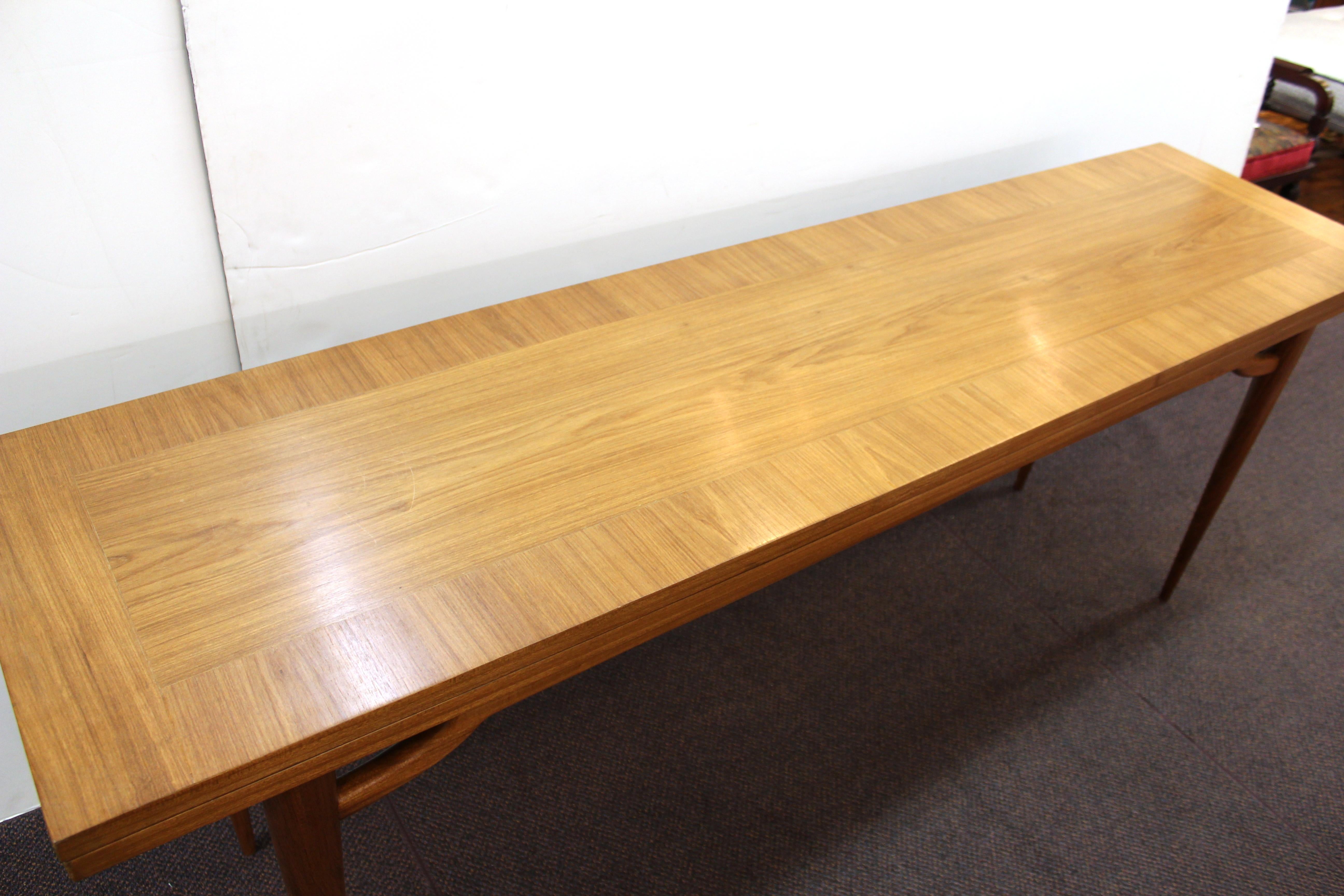 Mid-Century Modern Flip-Top Table Attributed to Edward Wormley In Good Condition In New York, NY