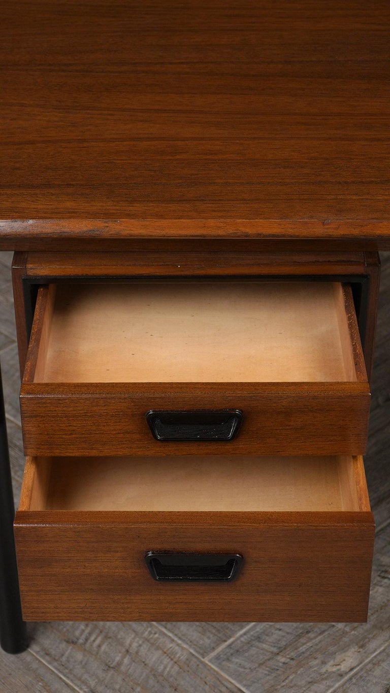 MidCentury Modern Floating Desk For Sale at 1stdibs