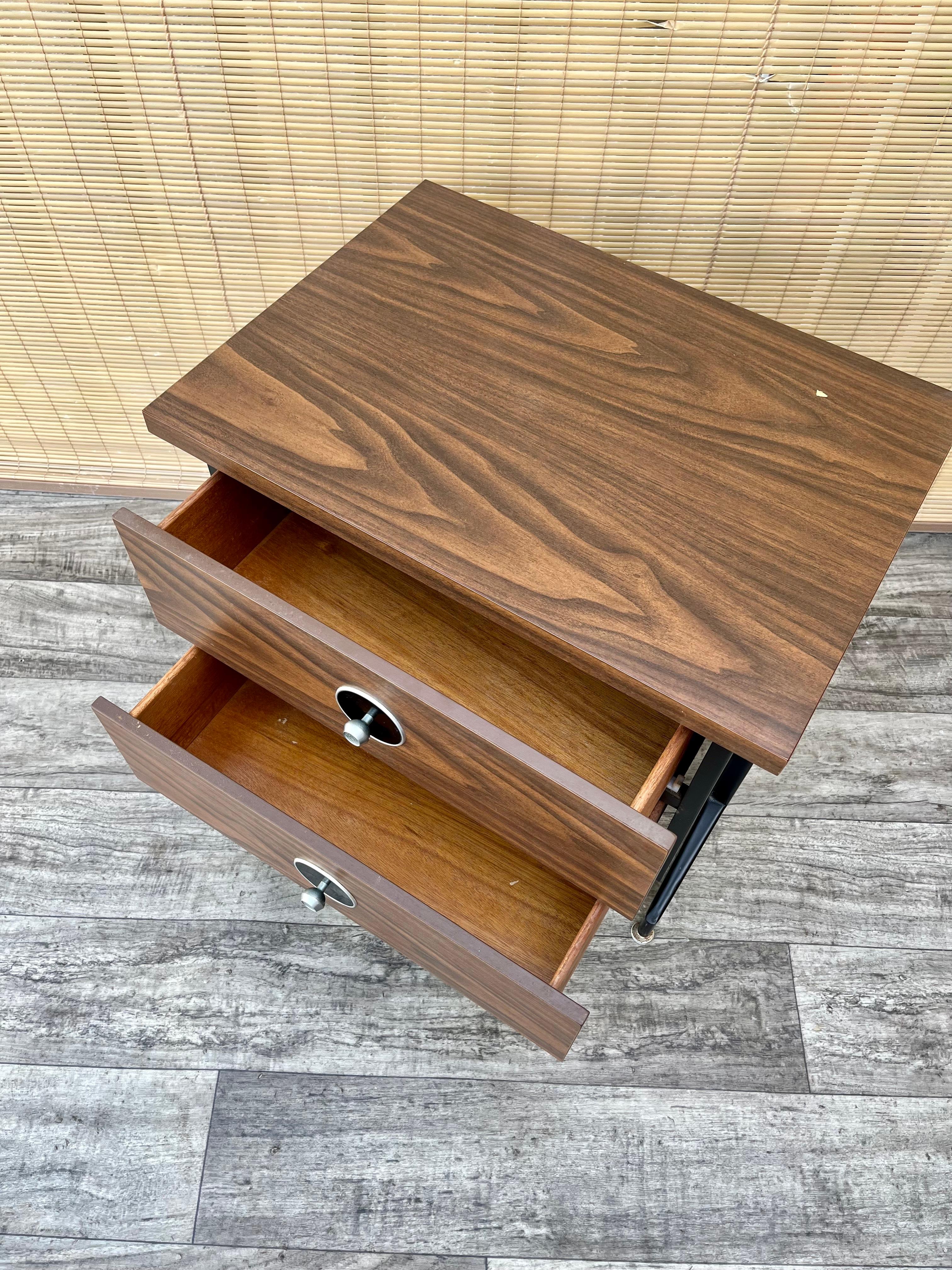 Mid-Century Modern Floating Nightstand. Circa 1970s For Sale 2