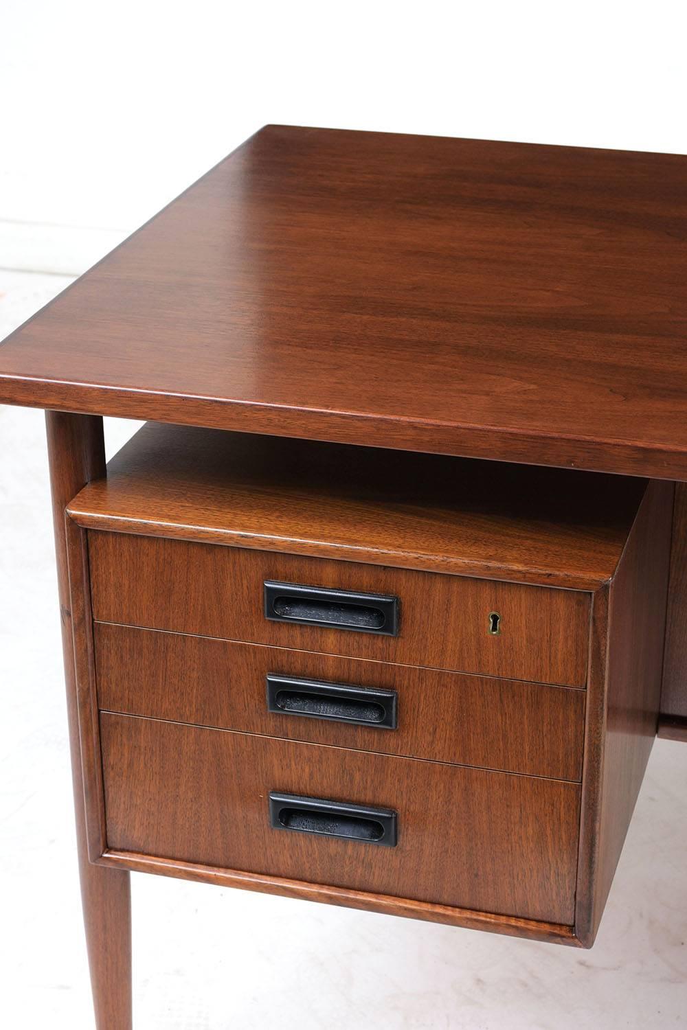 MidCentury Modern Floating Teak Wood Desk, circa 1960 at 1stDibs
