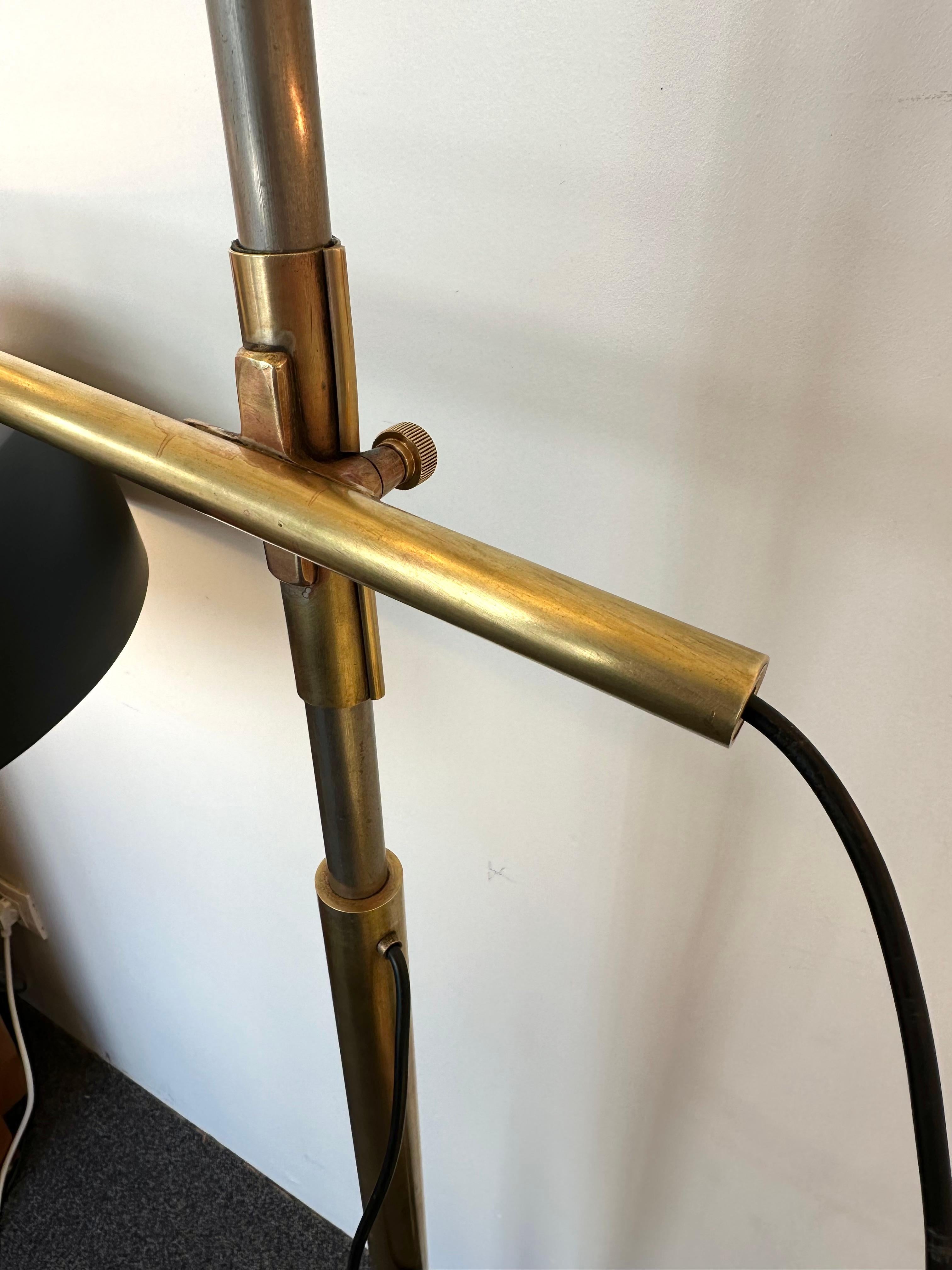 Mid-Century Modern Floor Lamp Brass Lacquered Metal by Lumi, Italy, 1950s For Sale 10
