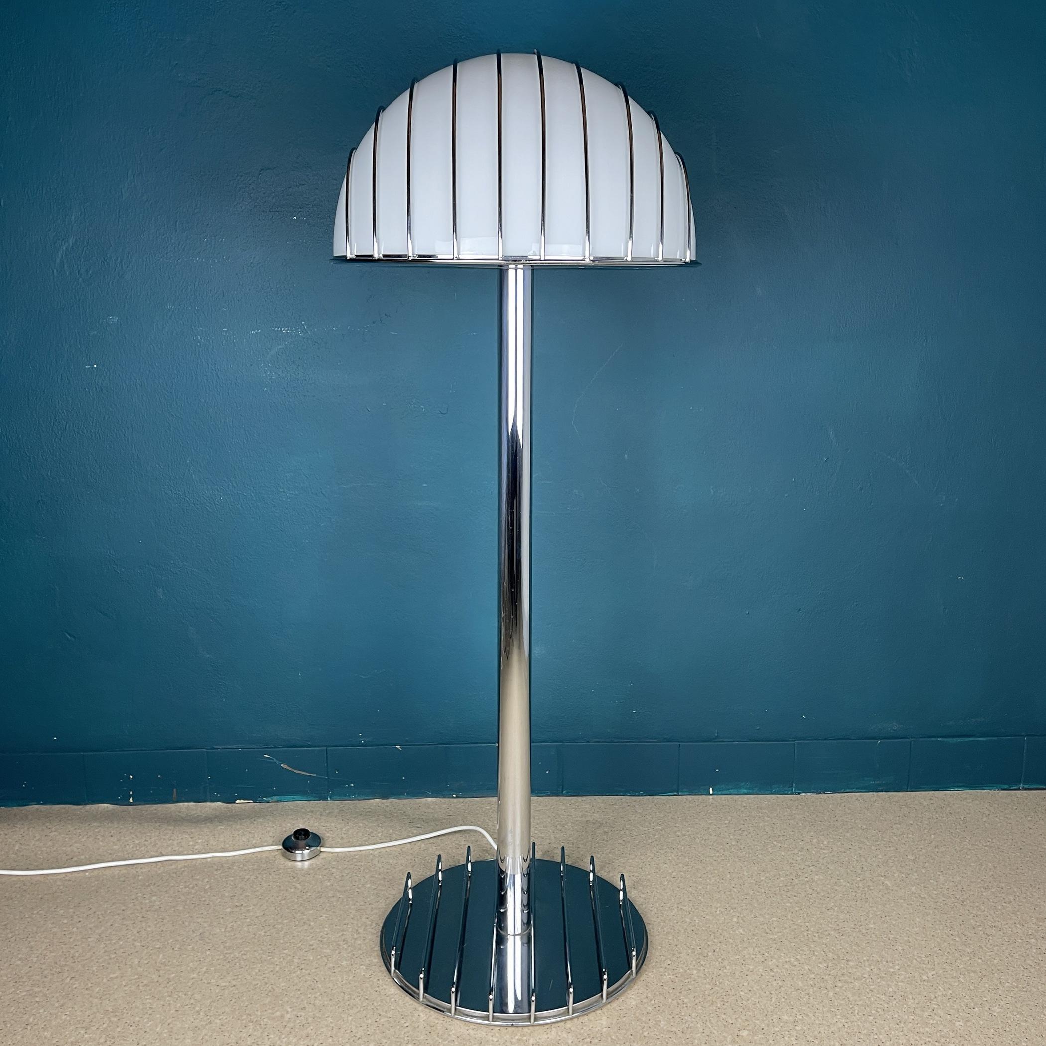 Mid-Century Modern Floor Lamp by Adalberto Dal Lago for Esperia Italy 1960s For Sale 10