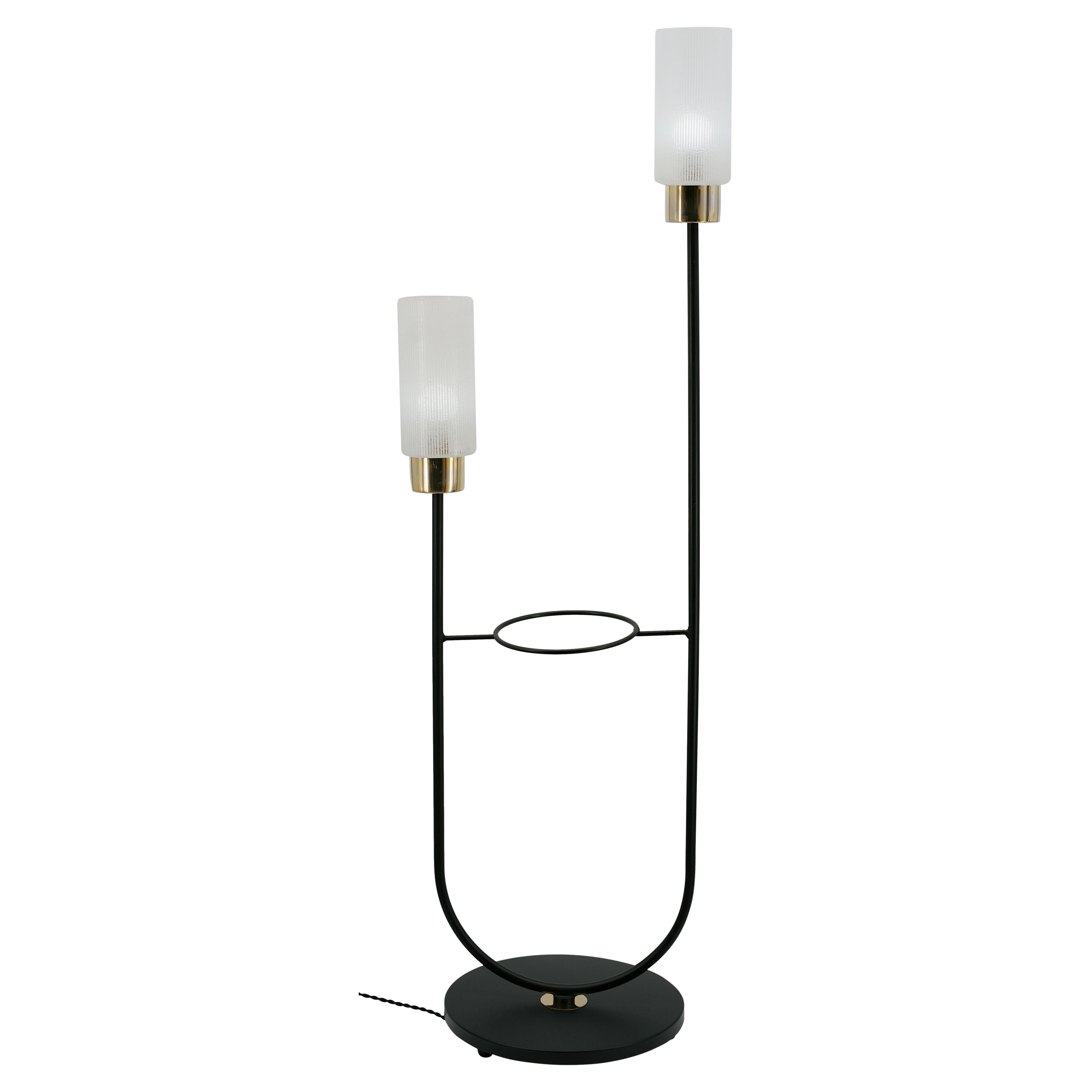 Lampada da terra moderna di metà secolo di Arlus, ottone e vetro, Francia, anni 
50 in vendita