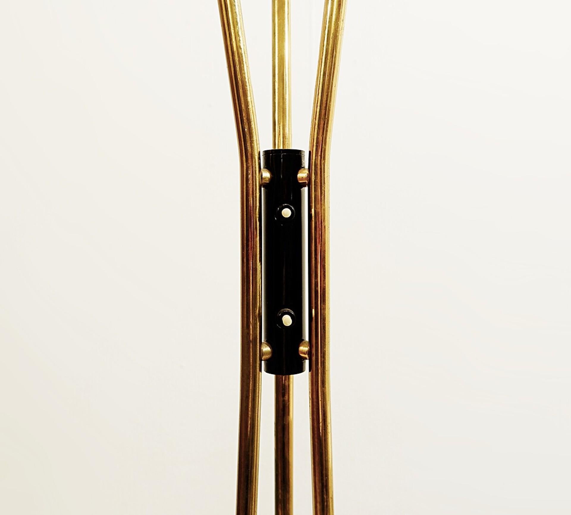 Mid-Century Modern Floor Lamp by Gaetano sciolari for Stilnovo, Italy 1950s In Good Condition For Sale In Brussels, BE