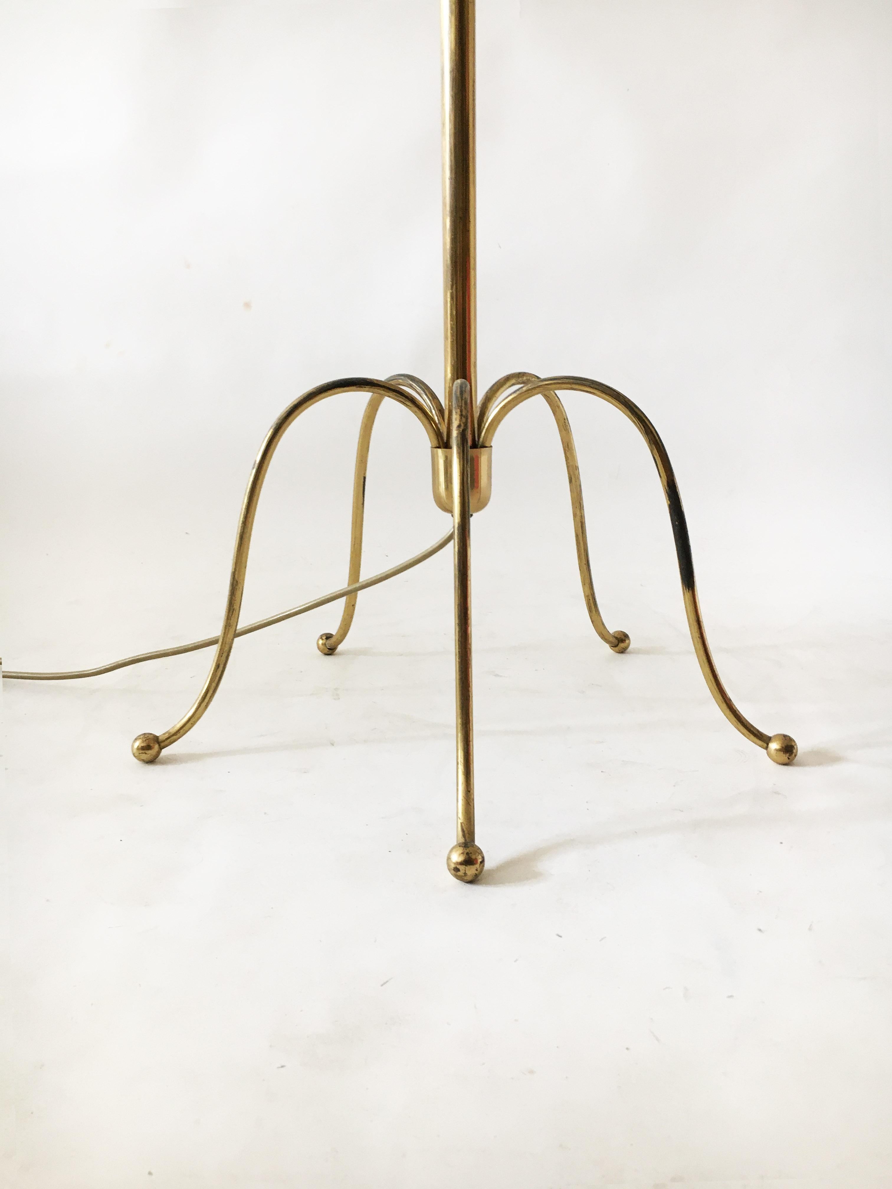 Mid-Century Modern Floor Lamp by J. L. Lobmeyr Model 'Walzer', Austria, 1950s For Sale 5