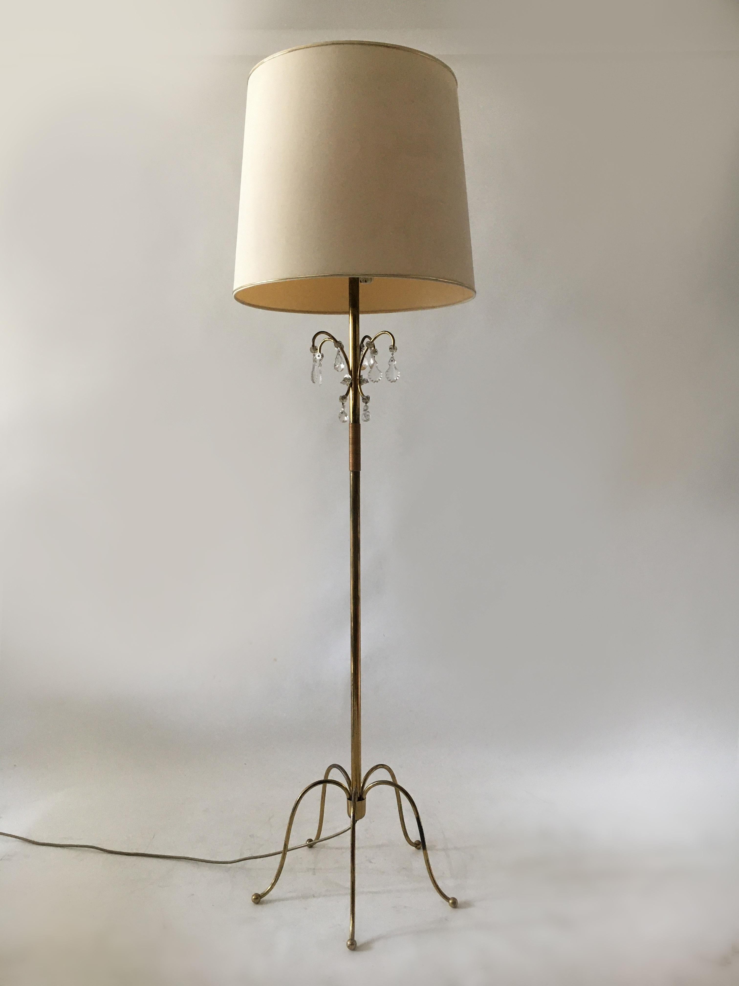 Mid-Century Modern Floor Lamp by J. L. Lobmeyr Model 'Walzer', Austria, 1950s For Sale 1
