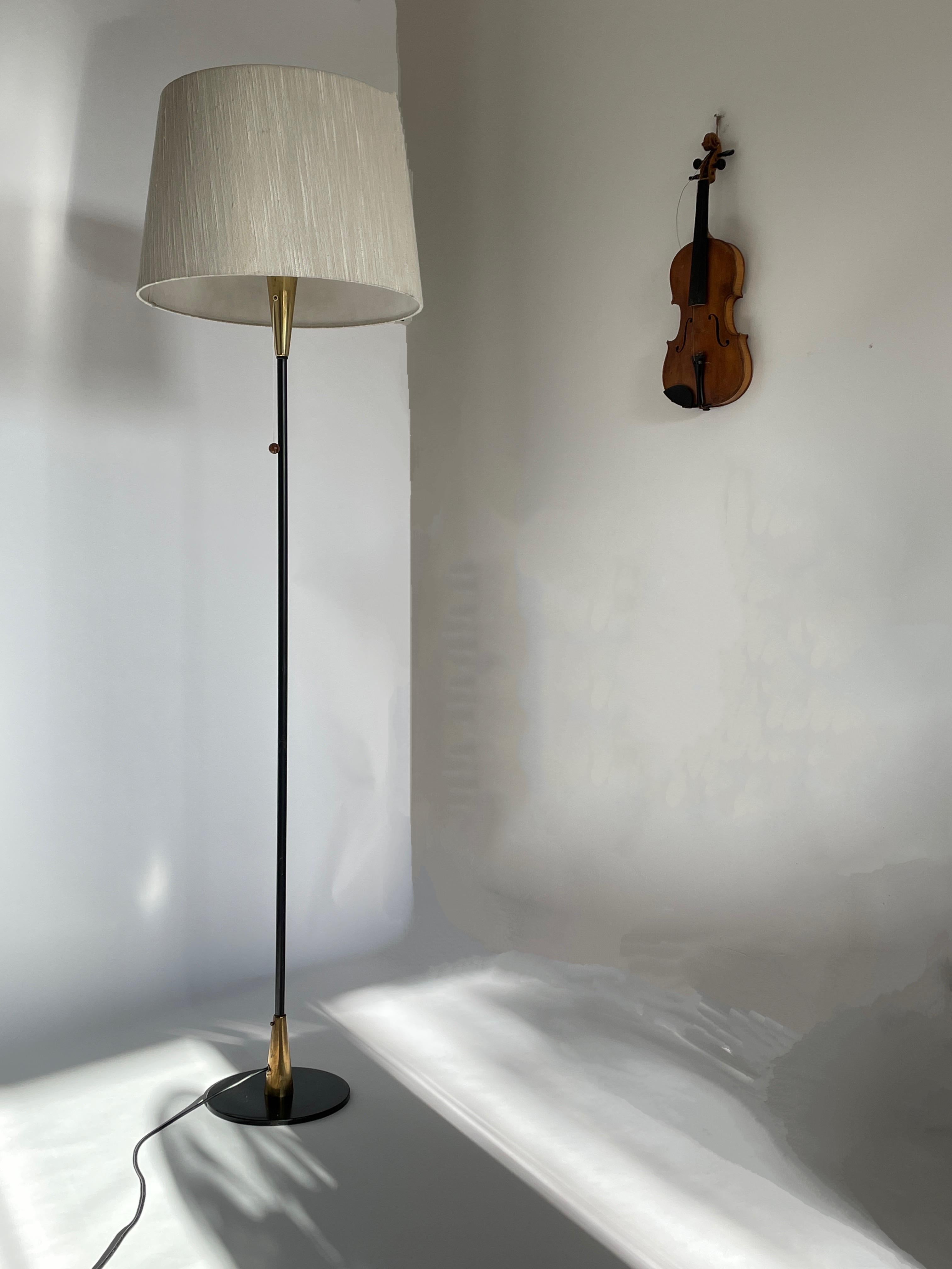 Fabric Mid-century Modern Floor Lamp by Maria Lindeman for Idman, Finland, 1950s For Sale