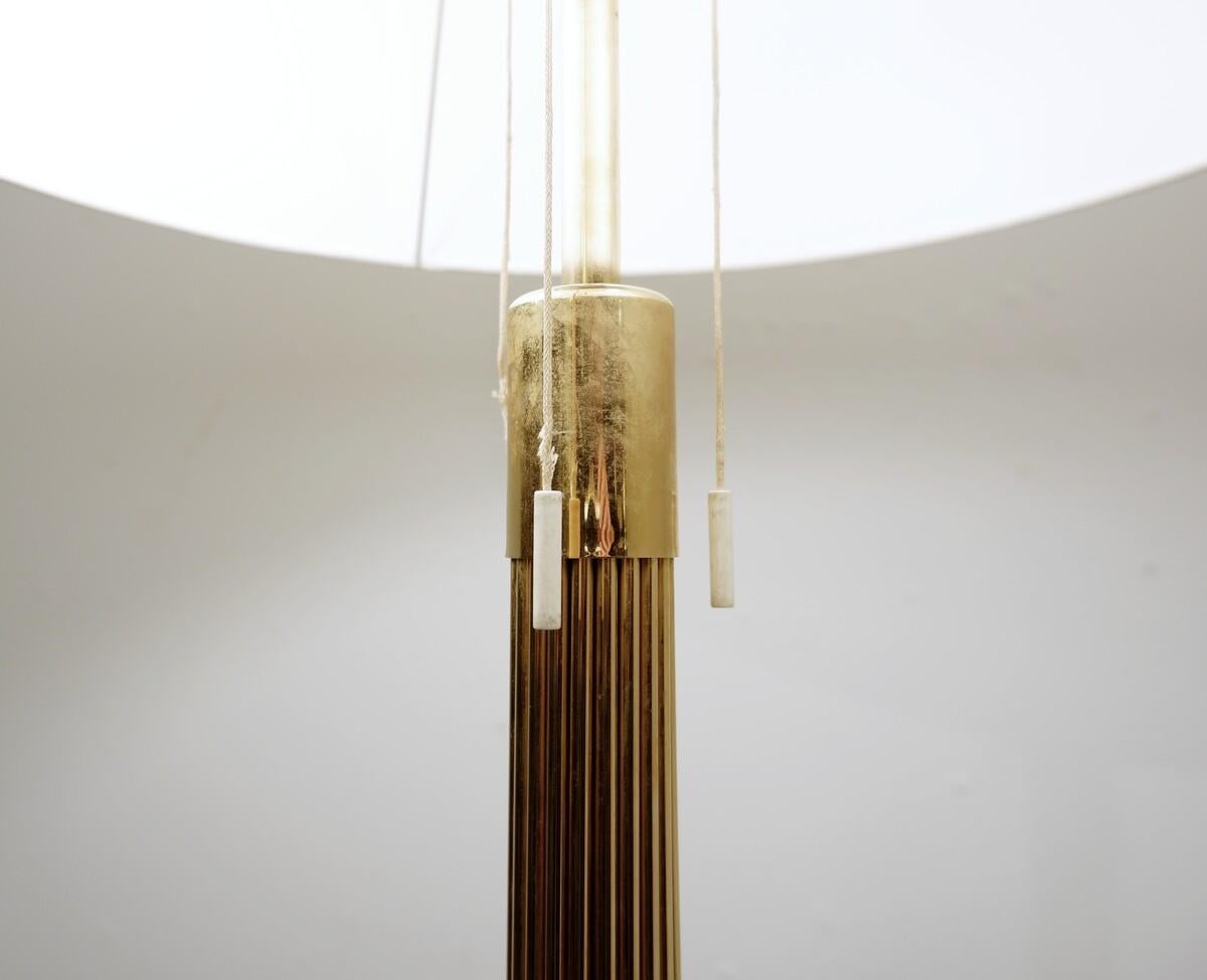 Mid Century Modern Floor Lamp by Verner Panton for Fritz Hansen  For Sale 9