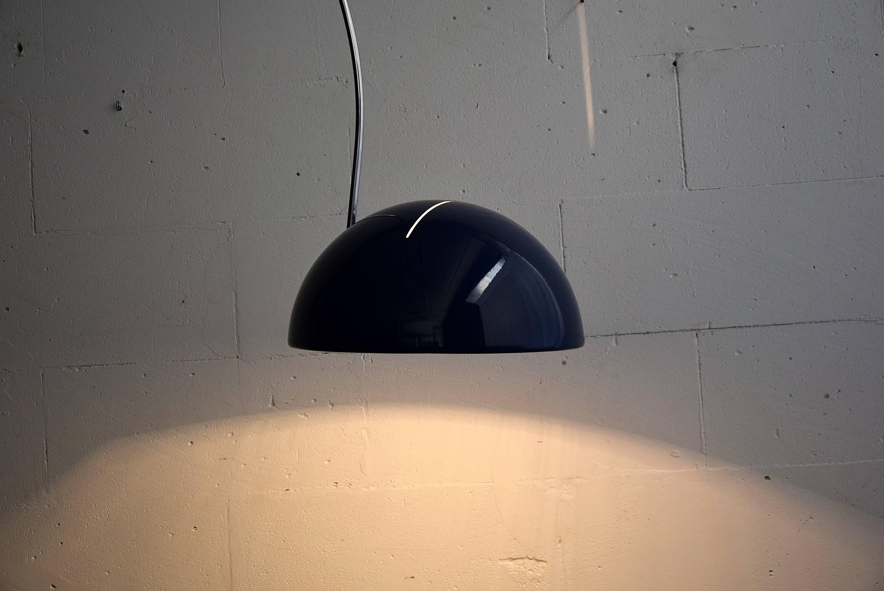 Italian Mid century Modern Floor Lamp Coupé 3320/R Joe Colombo  For Sale