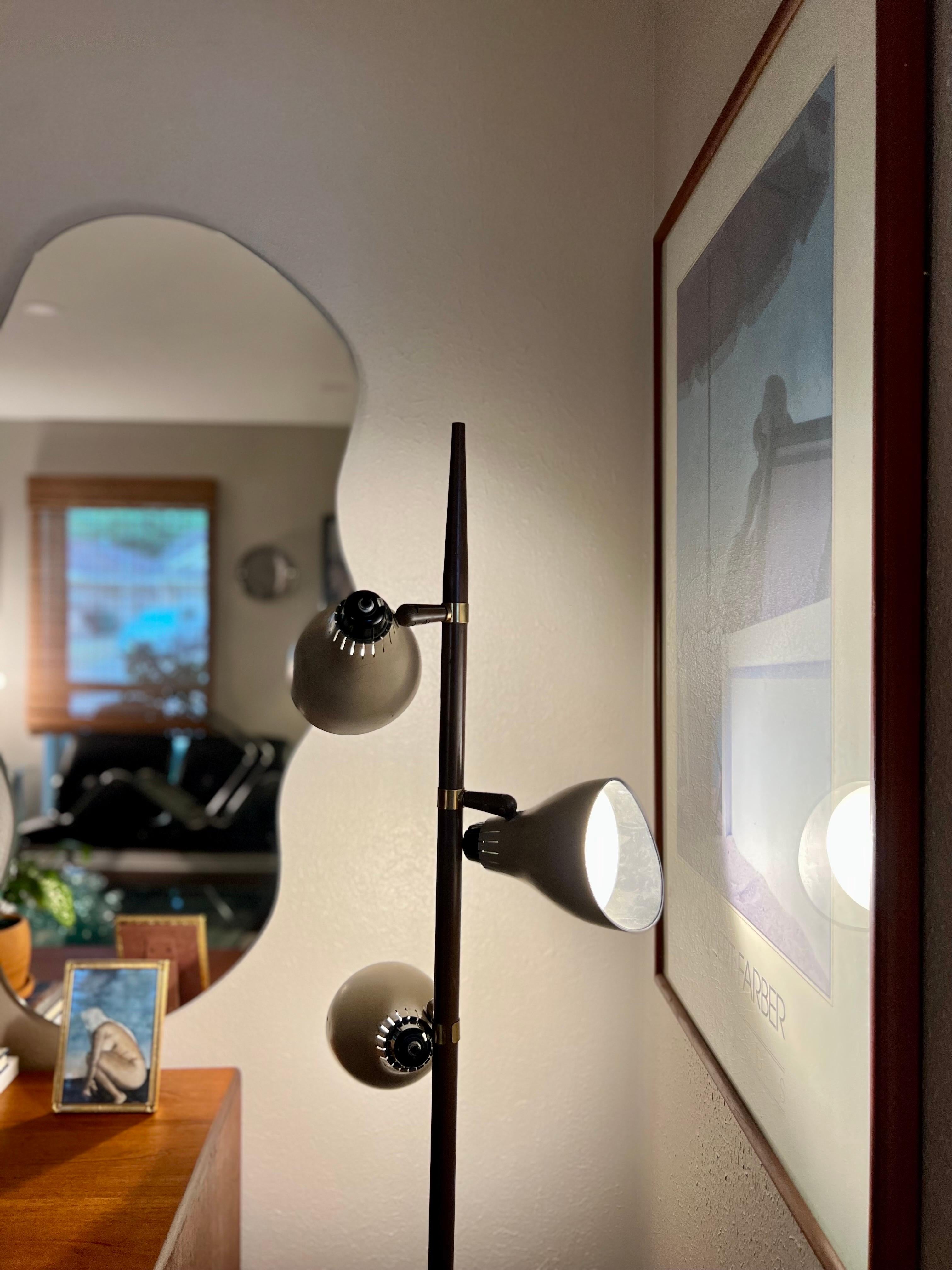 Mid Century Modern floor lamp designed by Gerald Thurston for Lightolier In Fair Condition In Houston, TX