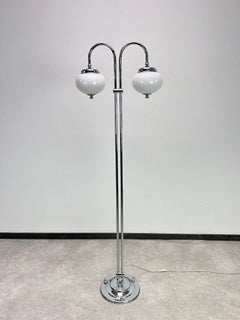 Moderne Stehleuchte aus der Mitte des Jahrhunderts