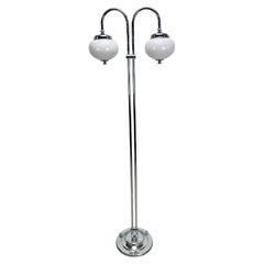 Moderne Stehleuchte aus der Mitte des Jahrhunderts