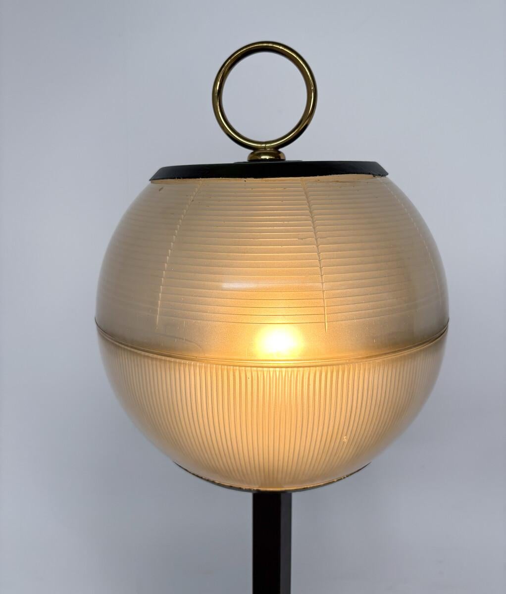 Métal Lampadaire moderne du milieu du siècle dans le style d'Ignazio Gardella, années 1960 en vente
