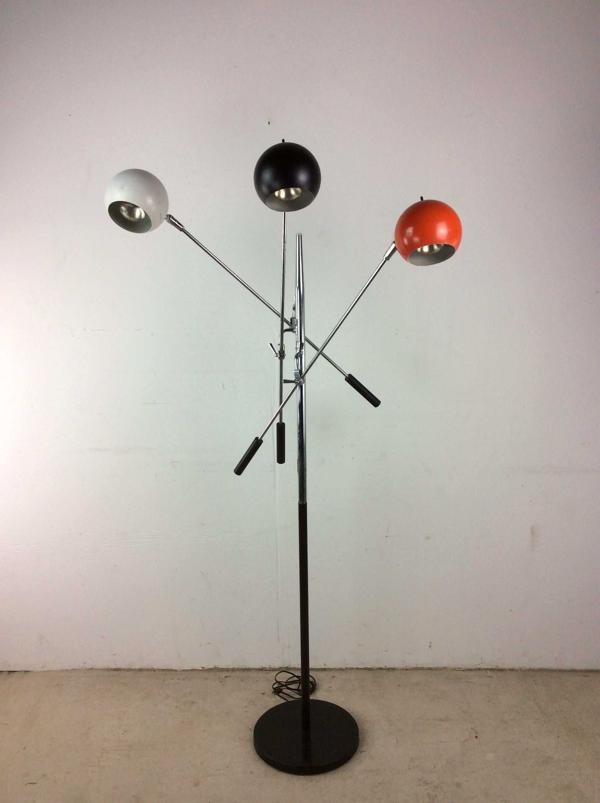 Mid Century Modern Floor Lamp with Black White & Red Globes For Sale 1