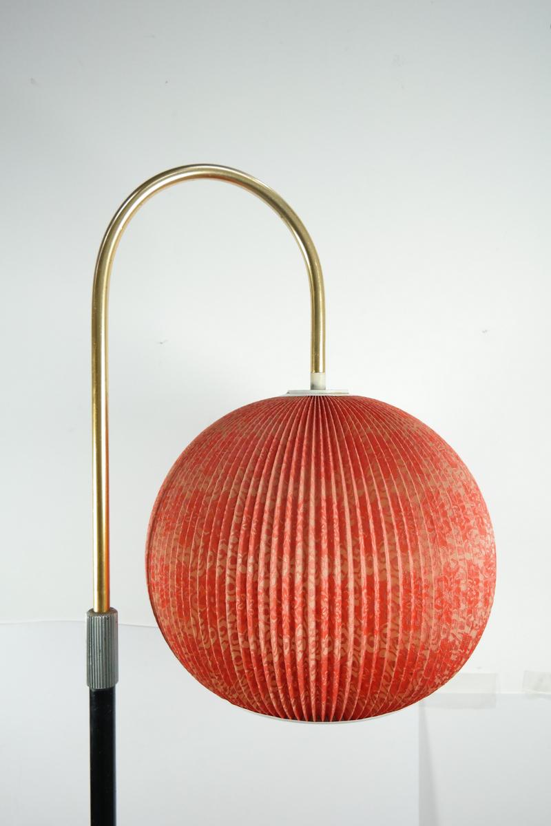 Mid-Century Modern floor lamp with drawer storage/cabinet stand and lace patterned lampshade, 1970s.