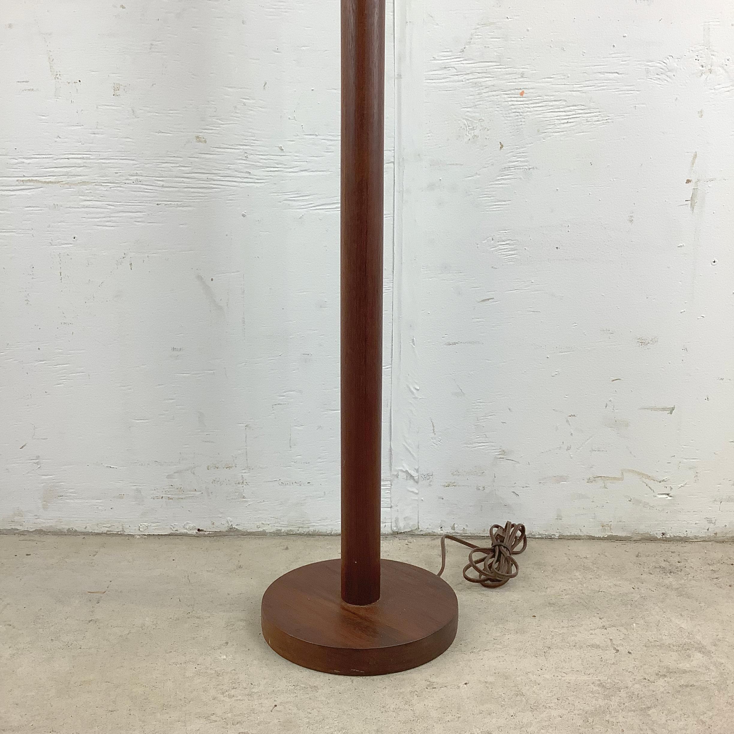 Mid-Century Modern Floor Lamp With Shade 4