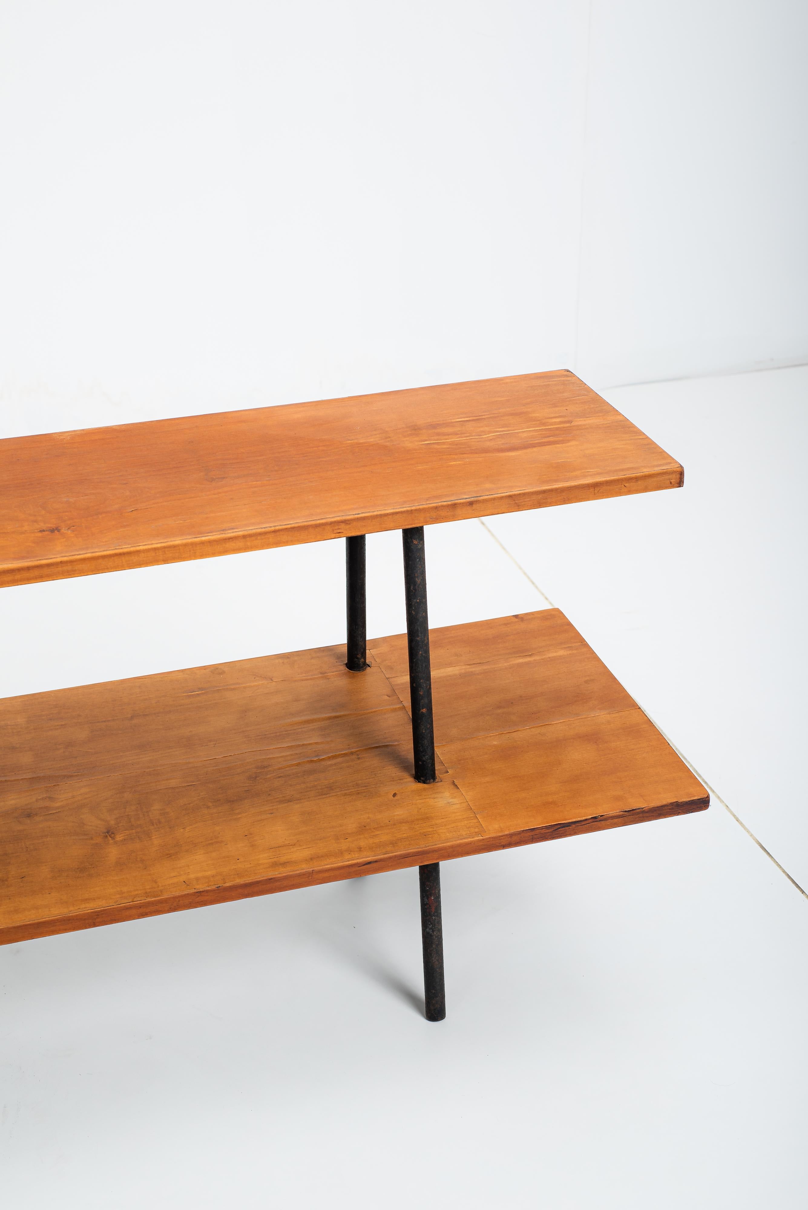 Modernes Bodenregal aus der Mitte des Jahrhunderts von brasilianischem Designer, Brasilien, 1960er Jahre im Zustand „Gut“ im Angebot in Deerfield Beach, FL