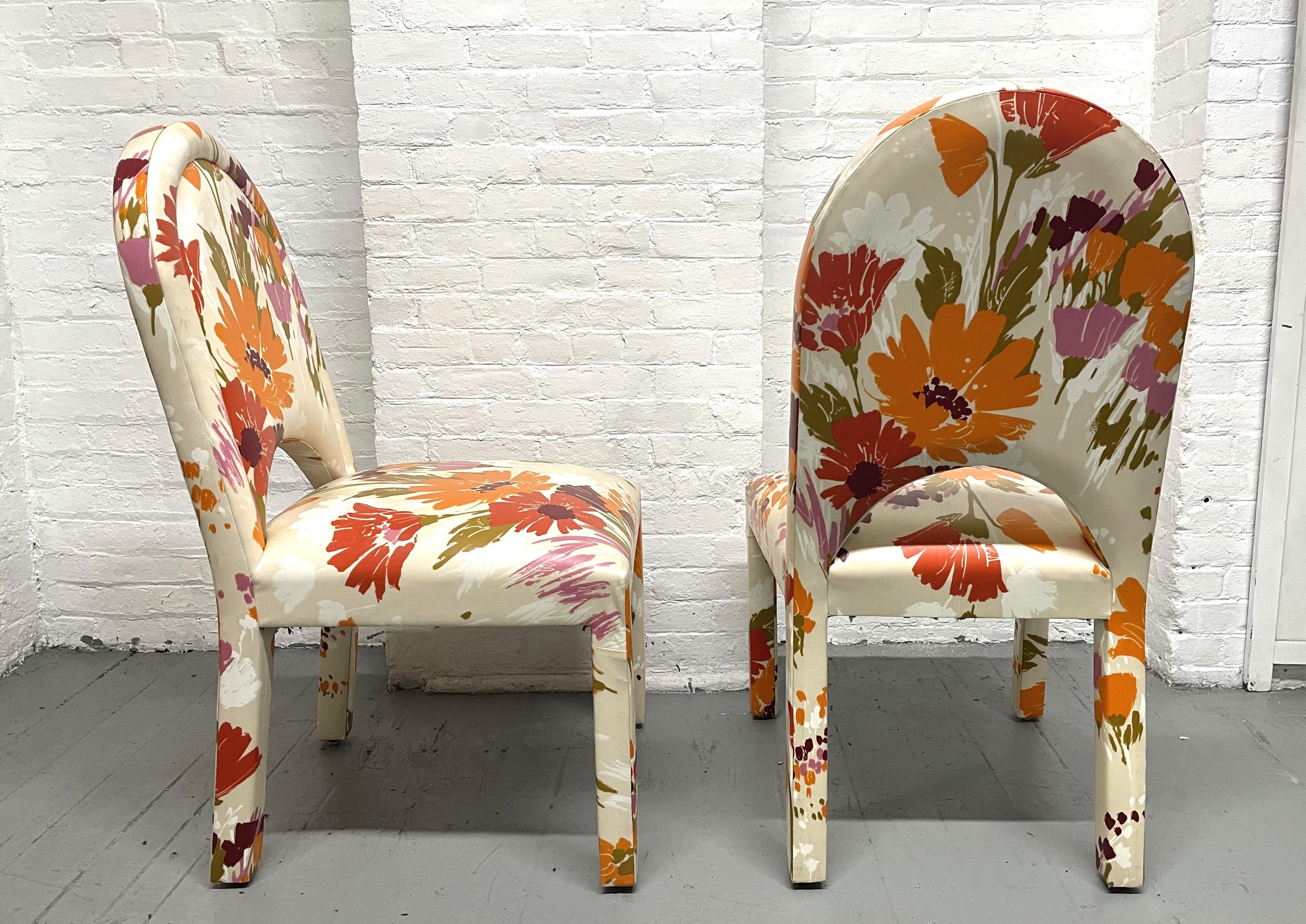 Tissu d'ameublement Chaises de salle à manger à motifs floraux mi-siècle moderne, lot de 6 en vente