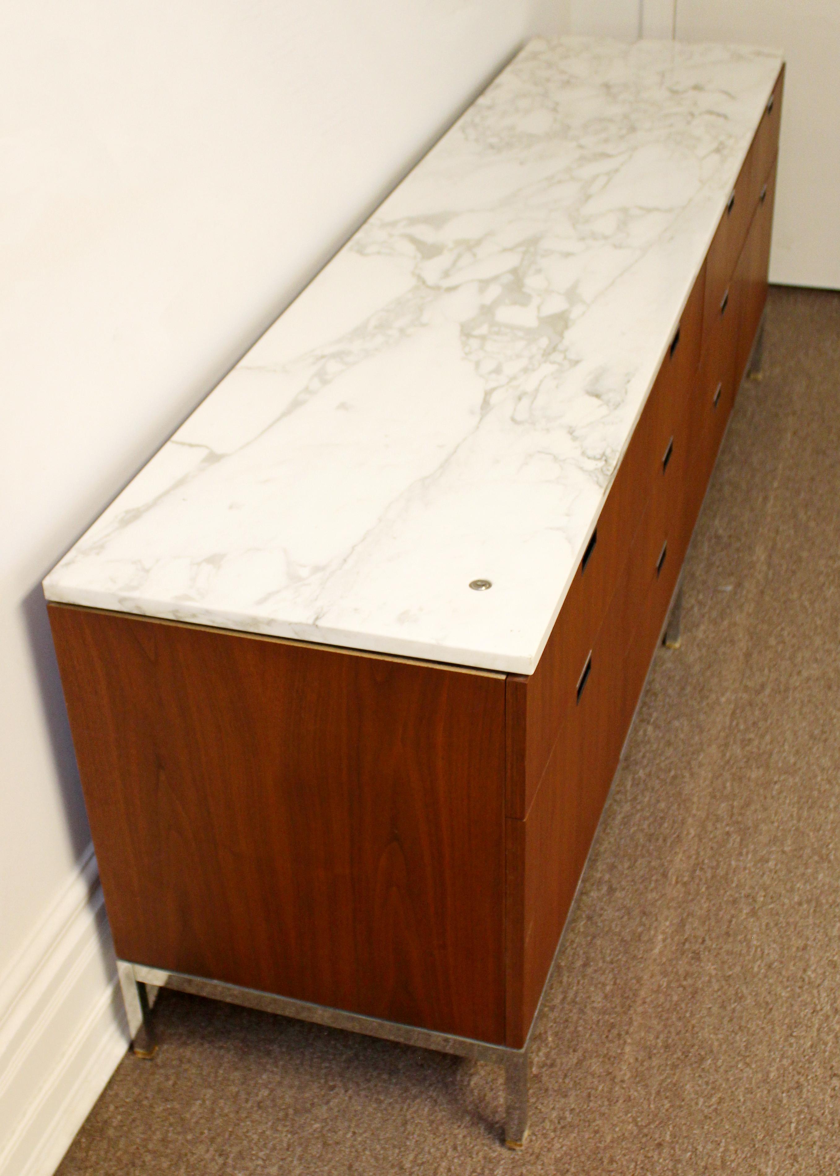 Mid-20th Century Mid-Century Modern Florence Knoll Calacatta Marble-Top Rosewood Credenza, 1960s