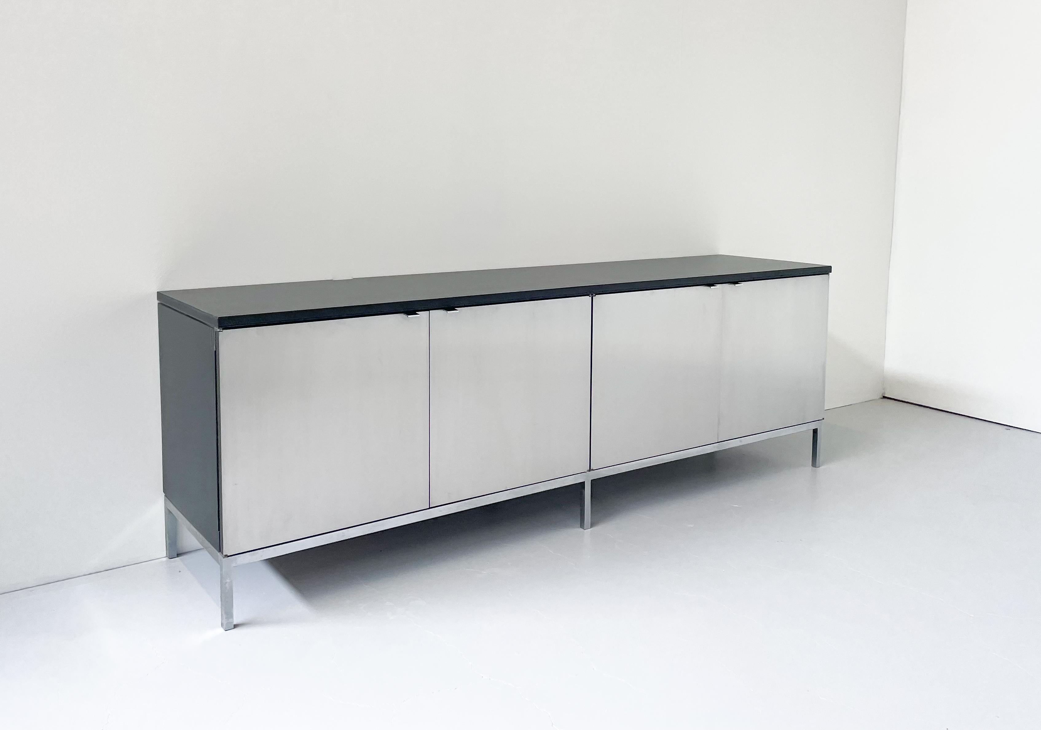 Mid-20th Century Mid-Century Modern Florence Knoll Sideboard, Aluminium and Wood, 1960s For Sale