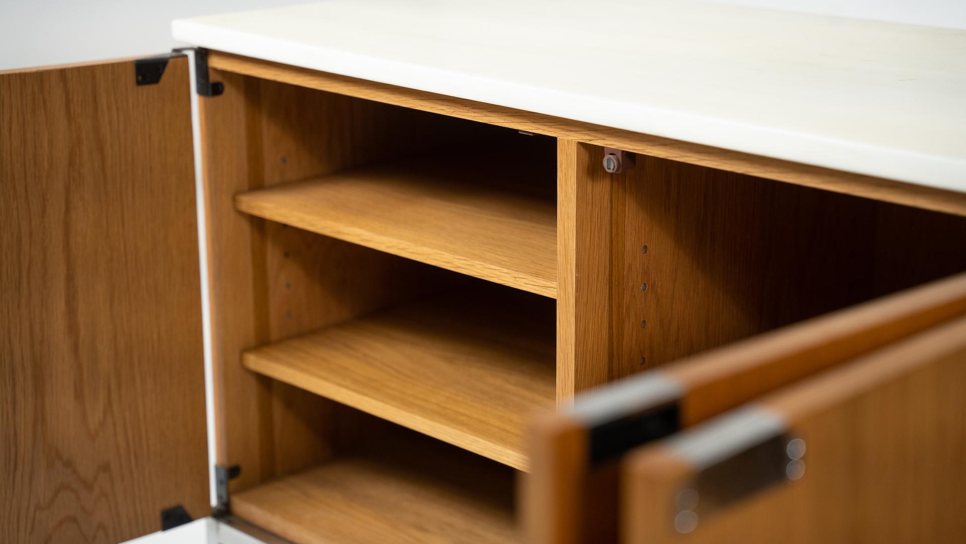 Marbre Buffet Florence Knoll mi-siècle moderne, marbre et bois, années 1960